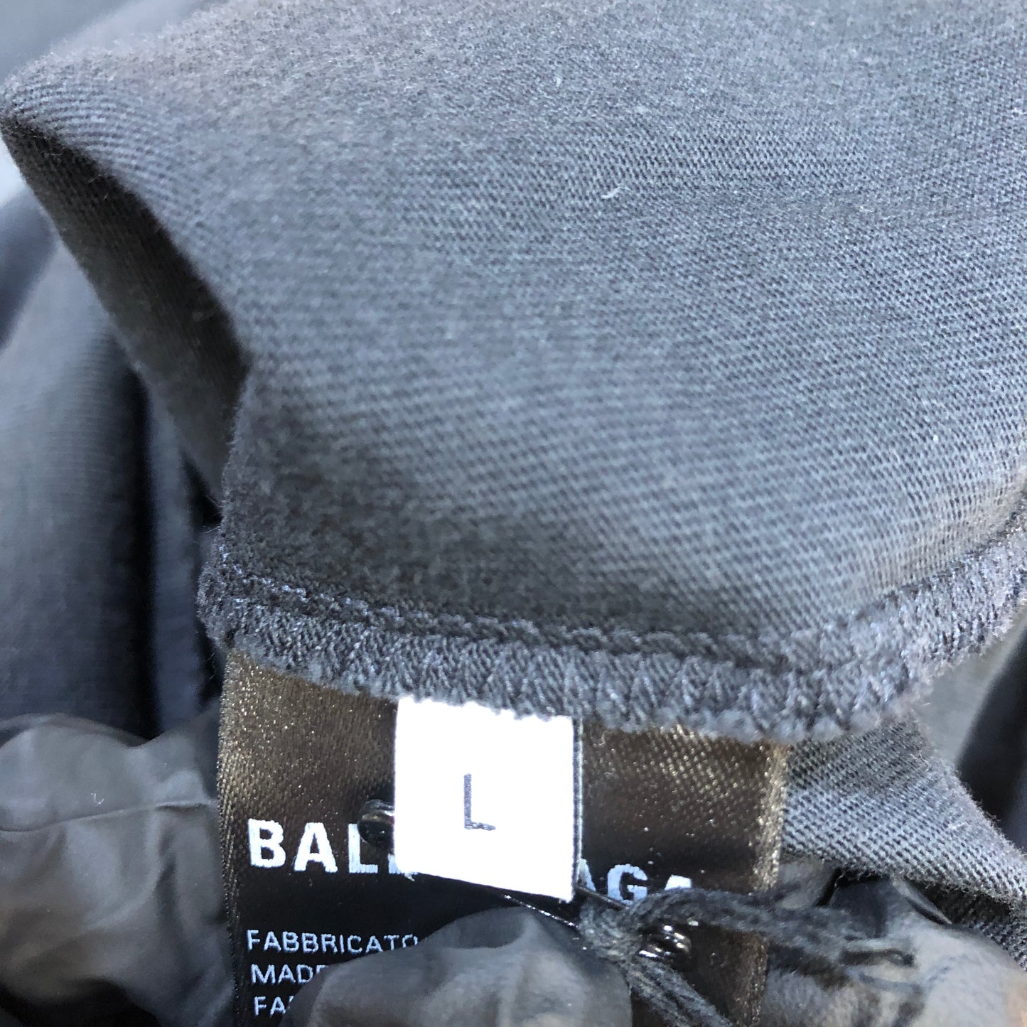 Balenciaga NWT Gothic Logo Distressed T-Shirt L Dark Grey