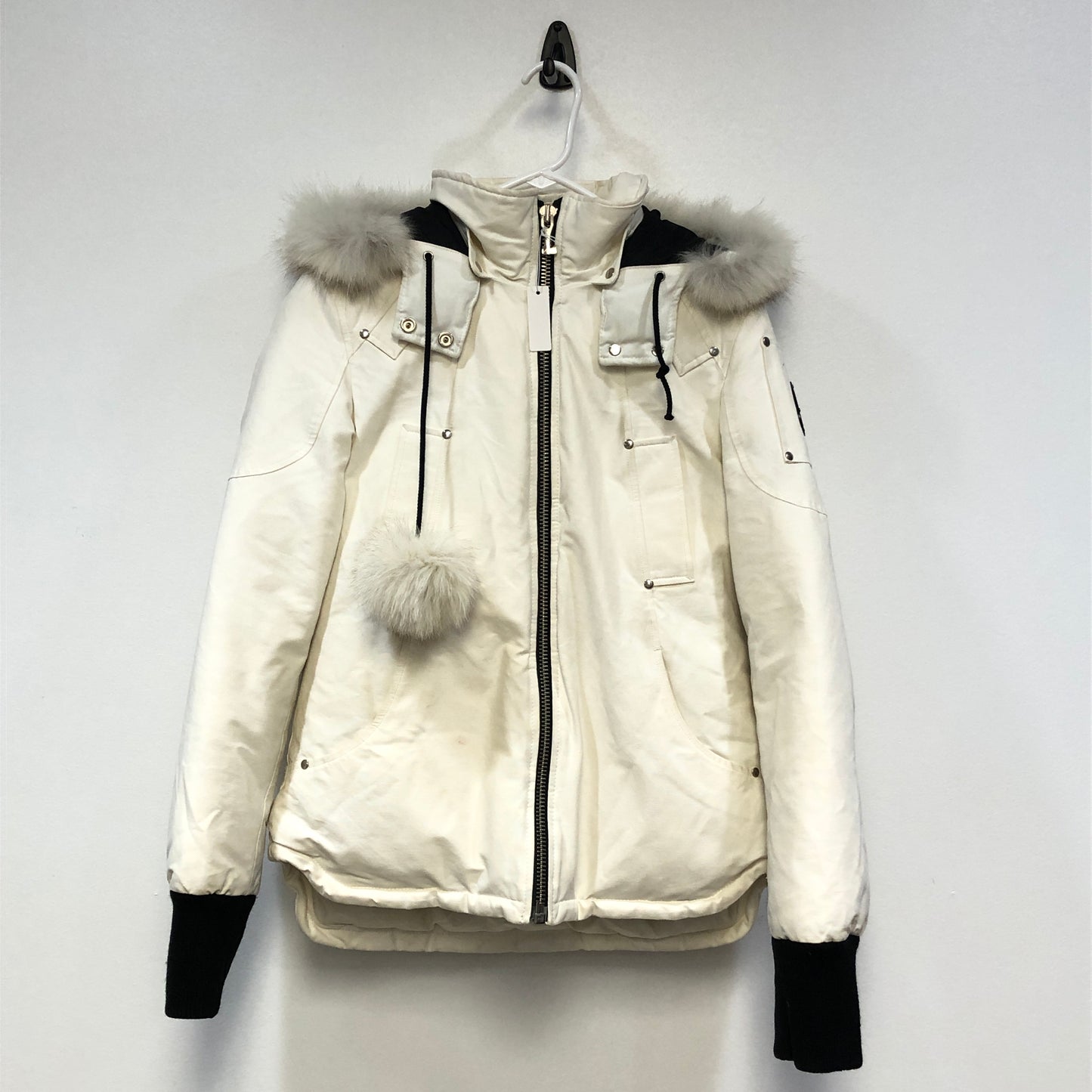 Moose Knuckles White Hooded Down Jacket Size L