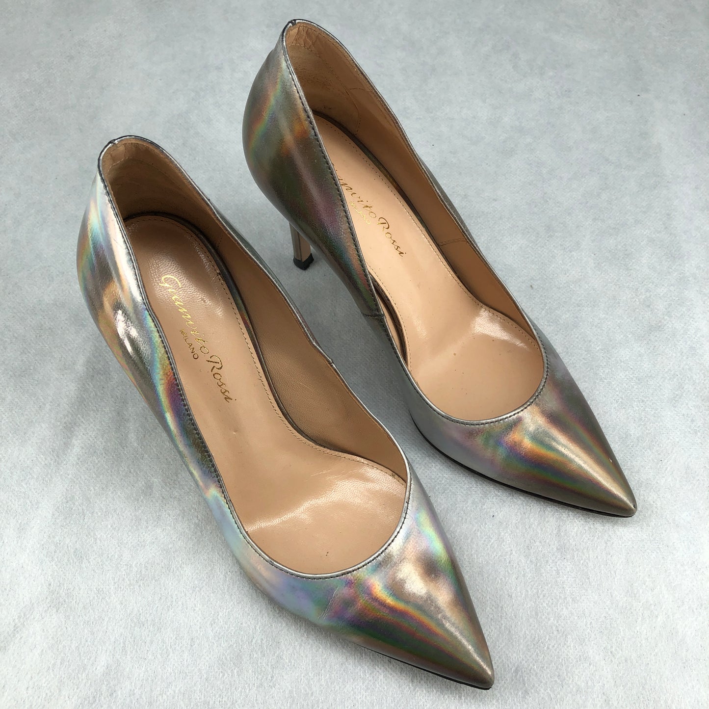 Gianvito Rossi Rainbow Silver Metallic Pointed Stiletto Pumps 35.5