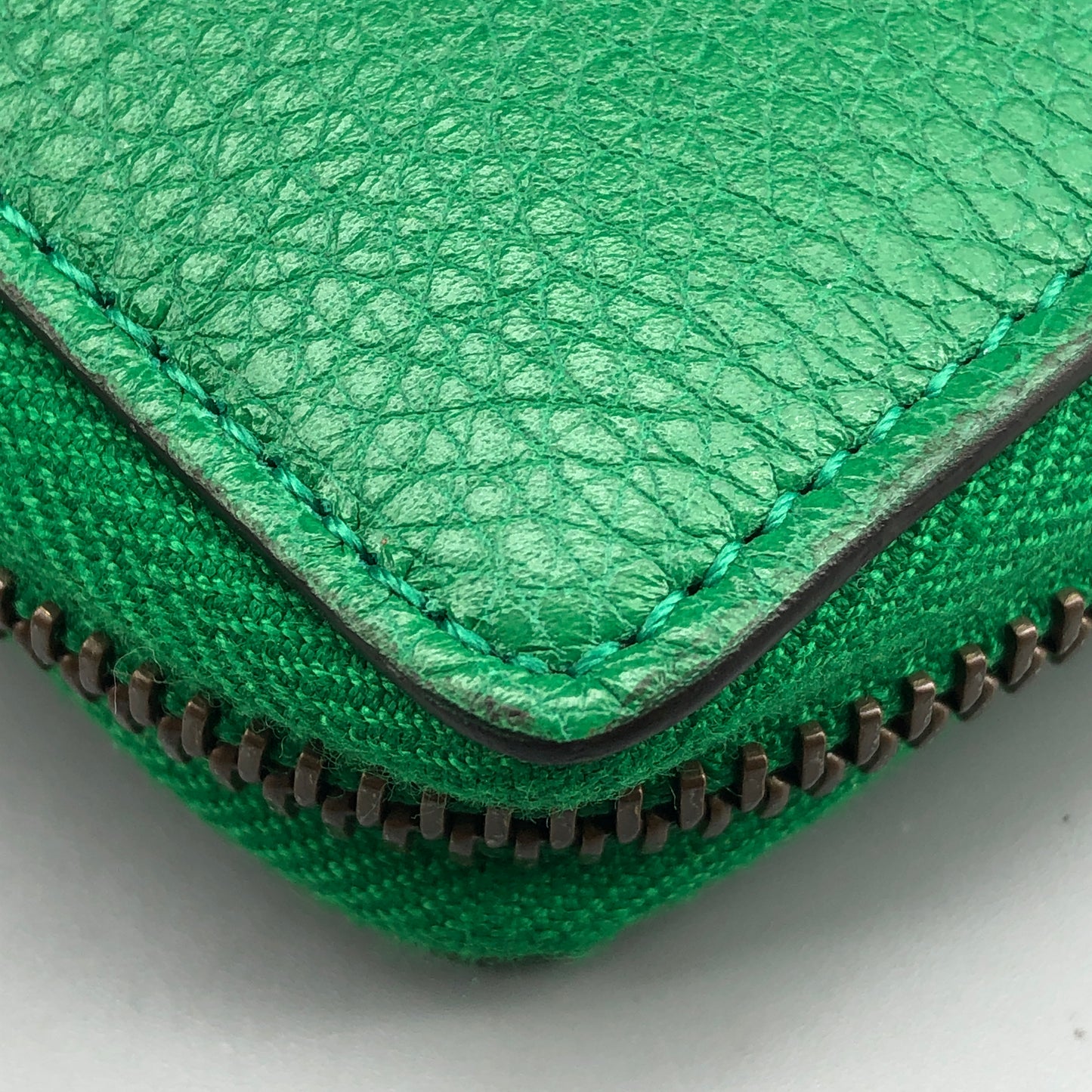 Gucci Green Grain Leather Full Zip Around Long Wallet