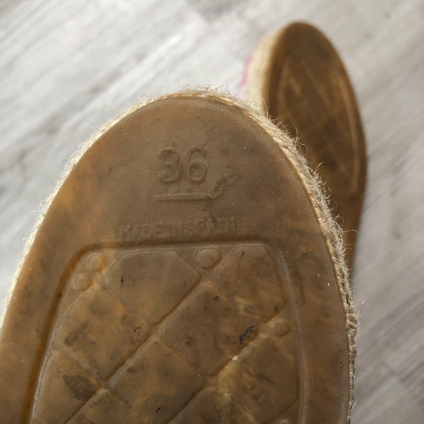 Chanel Pink Glitter Fabric CC Logo Espadrille Flat Shoes 36