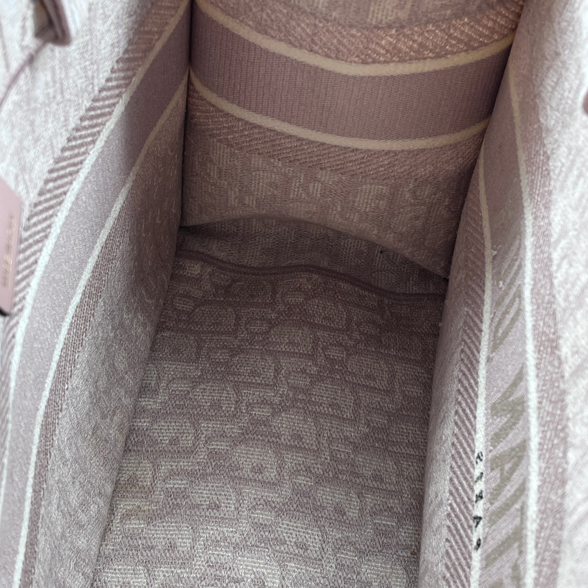 Christian Dior Oblique Medium Book Tote Rose Des Vents