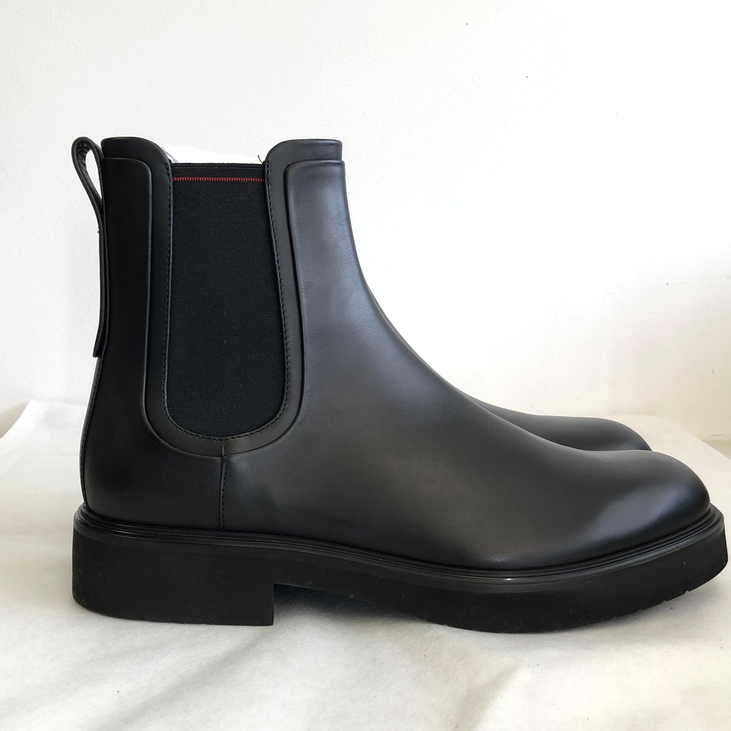 Ferragamo Black Leather Men's Chelsea Ankle Boots US Size 9