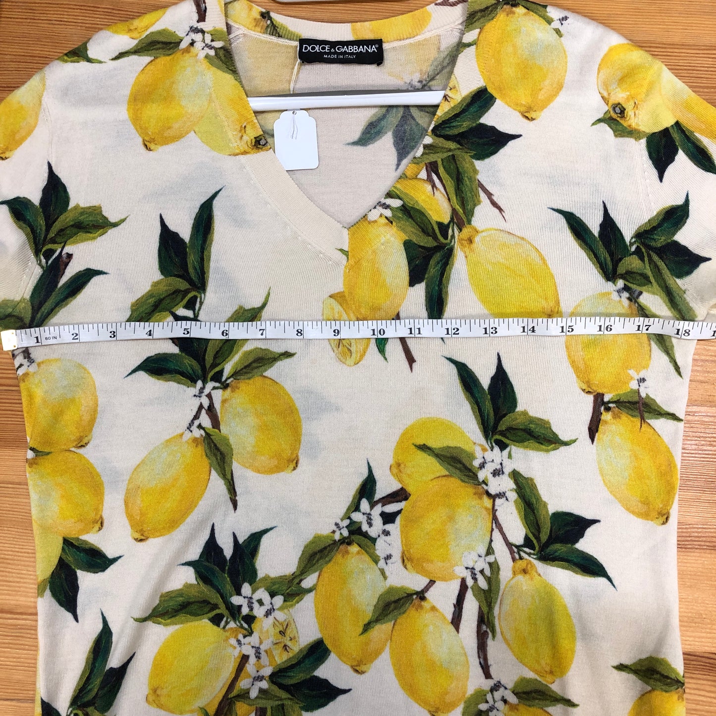 Dolce & Gabbana White Yellow Lemon Print V‑Neck Knit Top 42