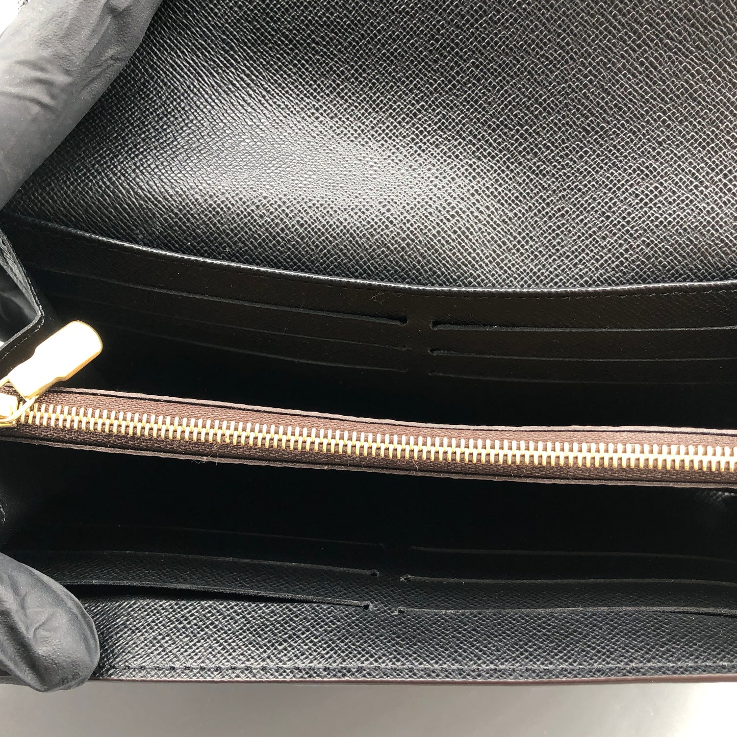 Louis Vuitton Reverse Monogram Sarah Wallet Caramel Brown