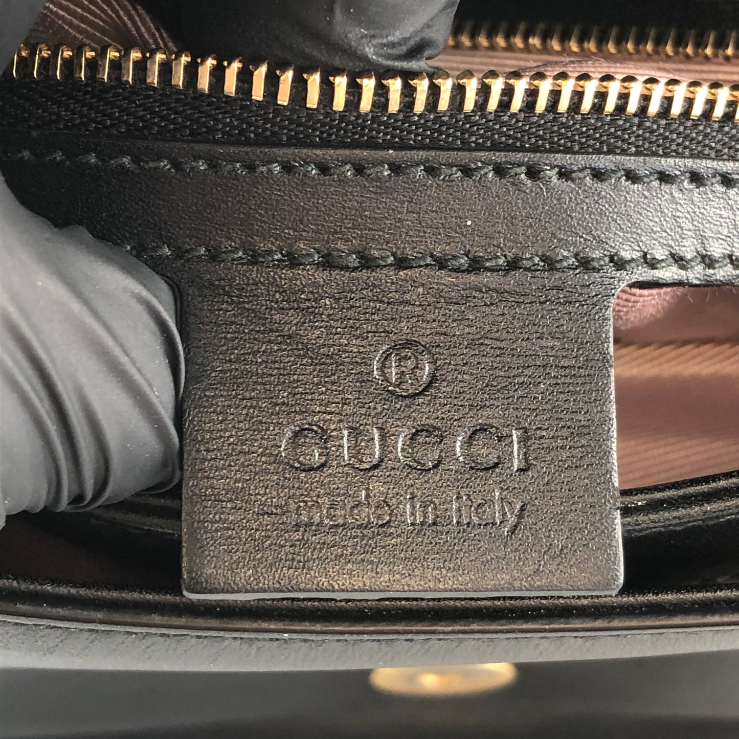 Gucci Interlocking G Leather Shoulder Bag 24*14cm Black