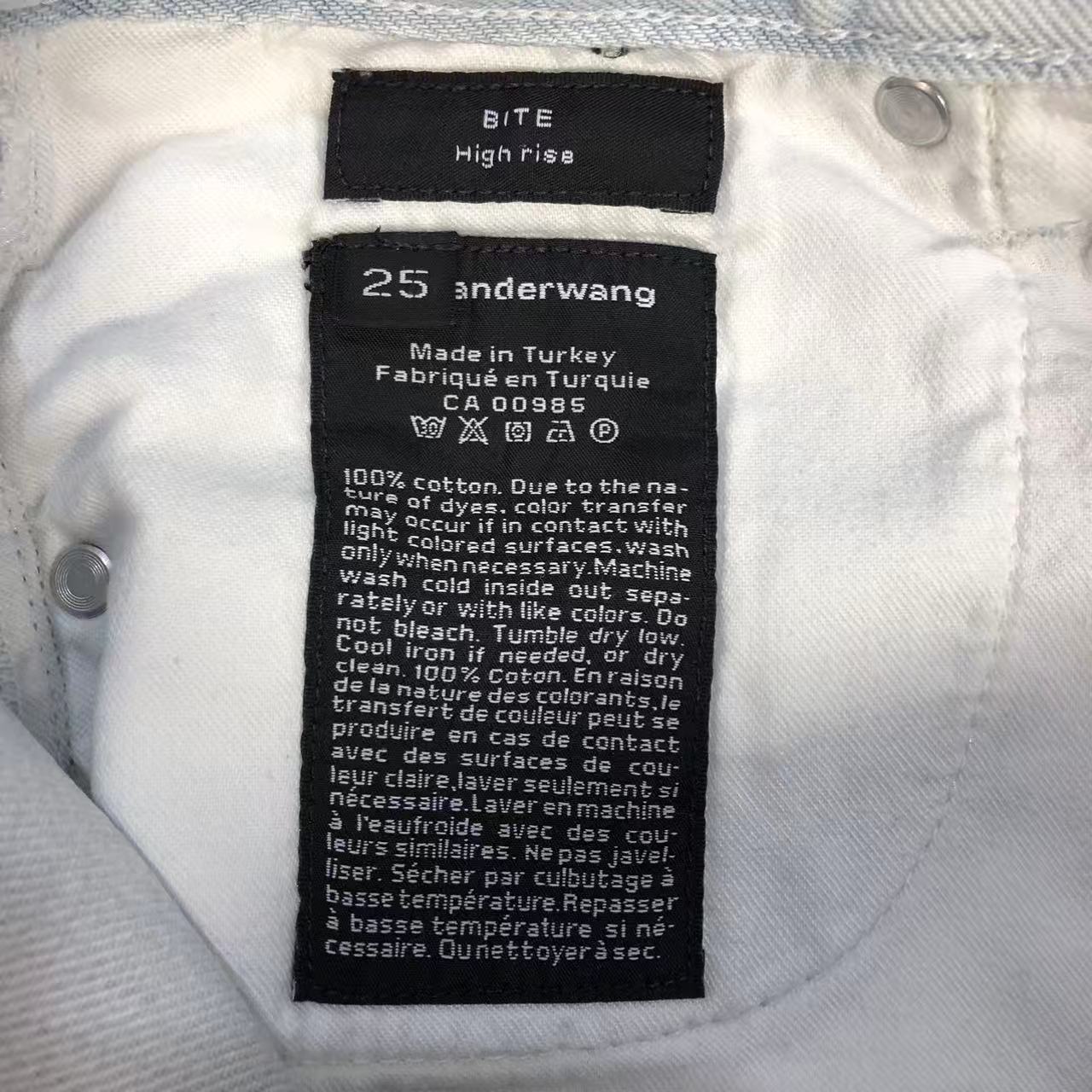 Alexander Wang Cutoff Distressed Denim Shorts – Size 25