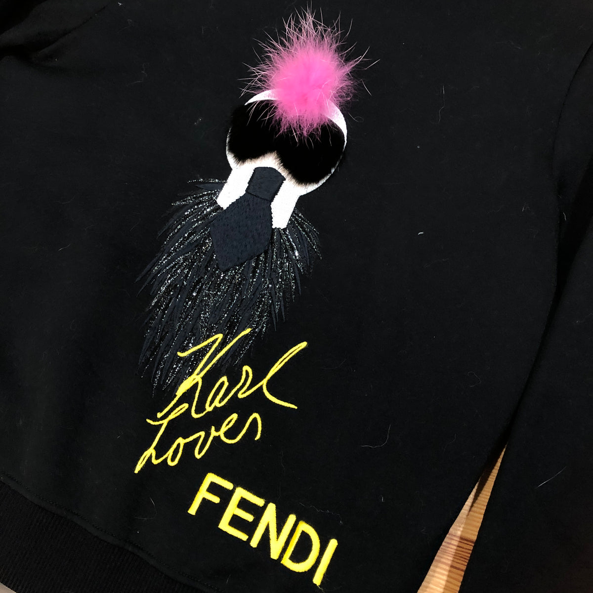 Fendi Black Karl Lagerfeld Graphic Crew Neck Sweatshirt Size 38