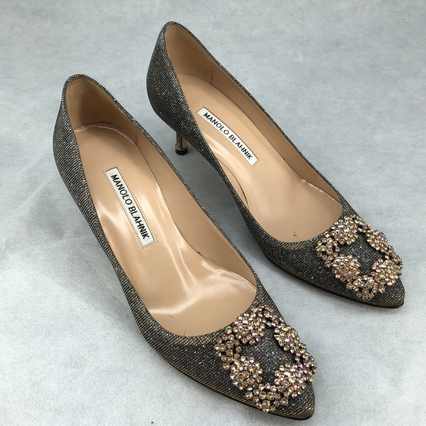 Manolo Blahnik Hangisi Gold-Silver Ombré Glitter Heels Size 36.5