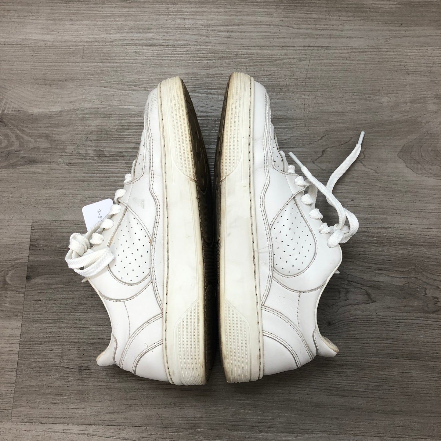 Chanel Women's Smooth Calfskin CC Logo Low Top Sneakers 36.5 White
