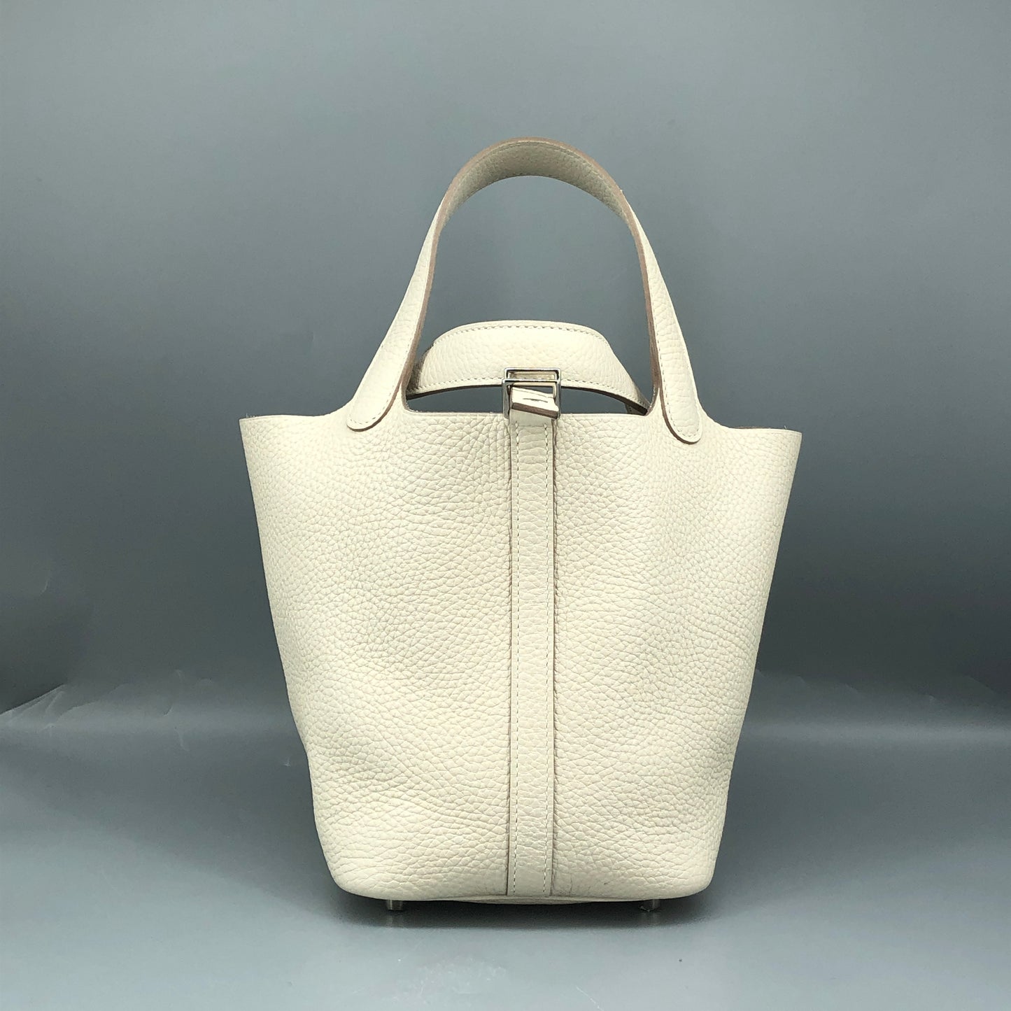 Hermes 2017 Picotin Lock 18 Handbag Cream