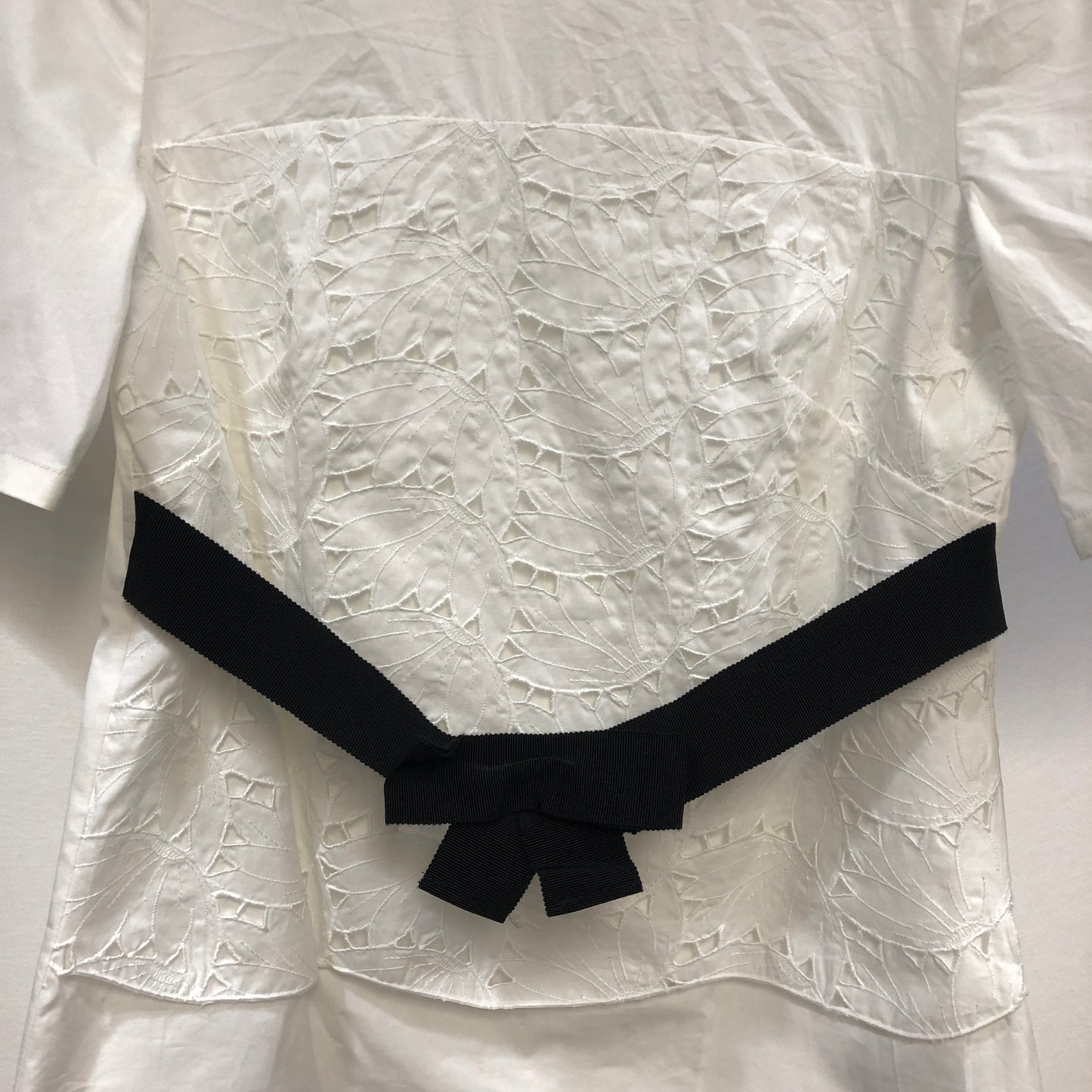 Max Mara Shine! White Embroidery Short Sleeve Shirt US Size 4