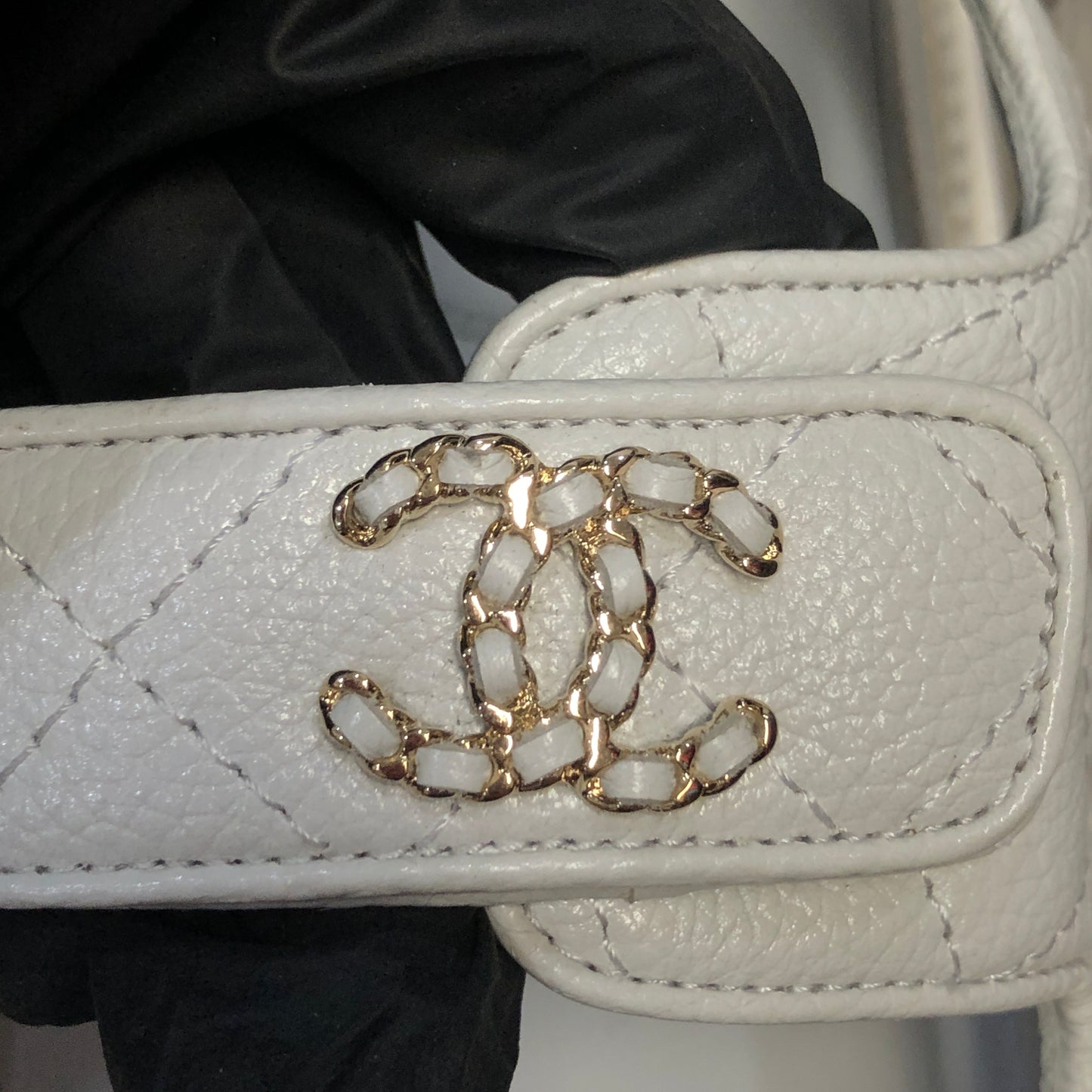 Chanel Women's Caviar Leather Interlocking CC Double Strap Slide Sandal Shoes 38 White