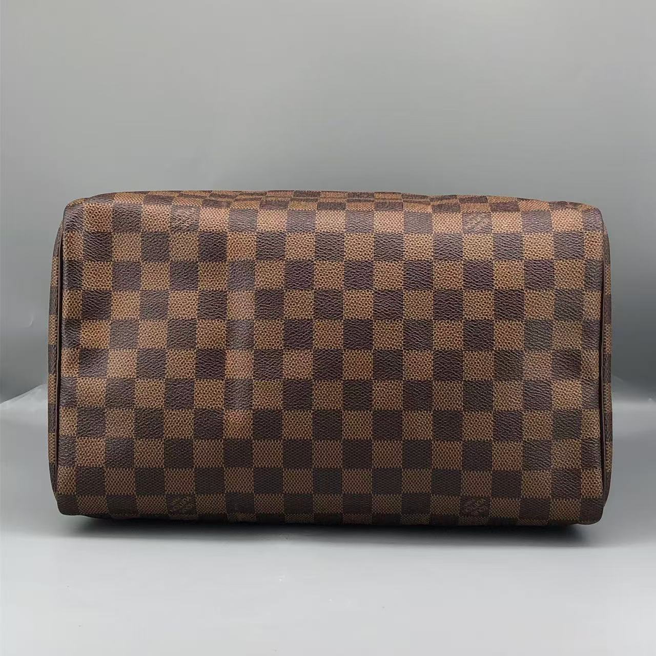 Louis Vuitton Speedy 30 Handbag in Damier Ebene Canvas