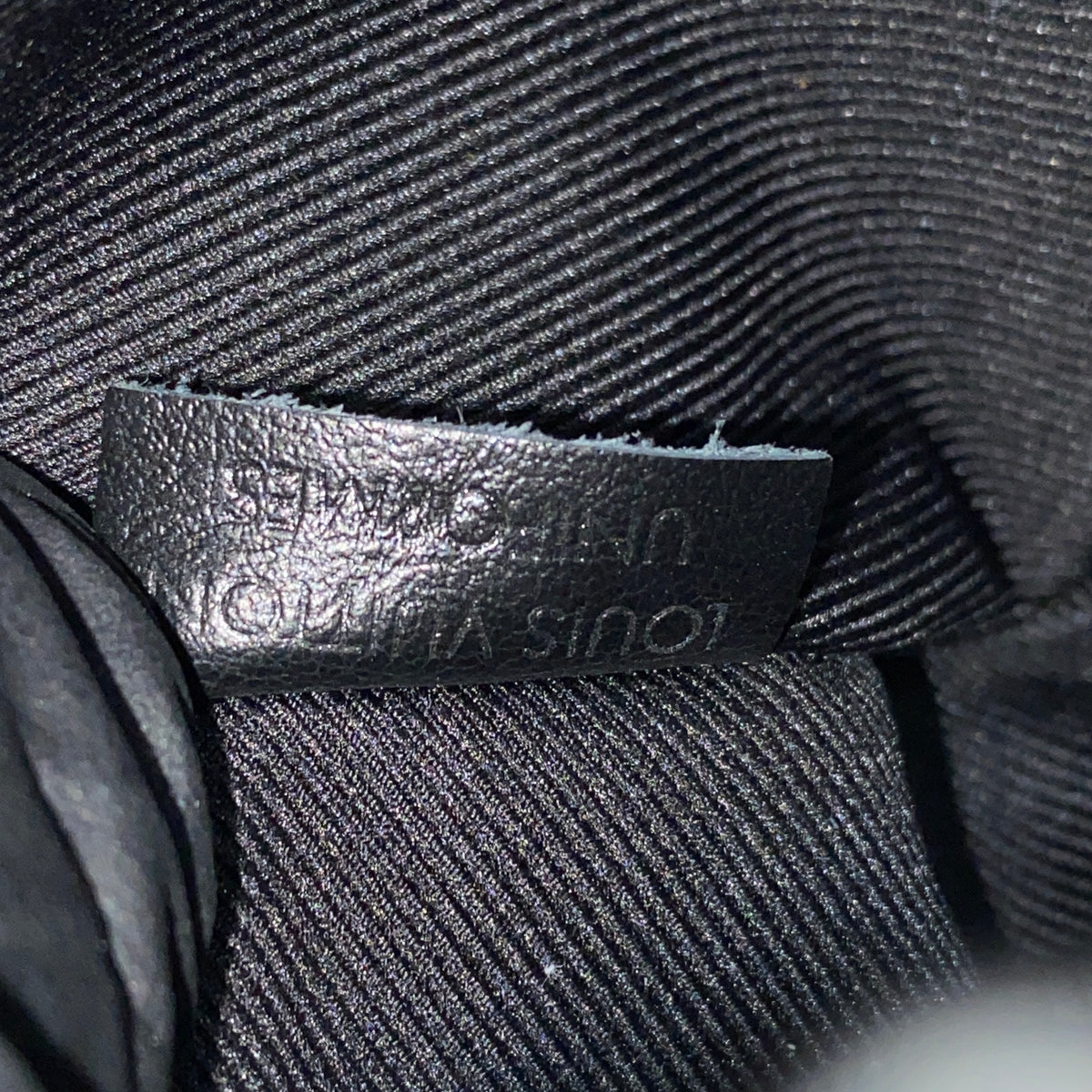 Louis Vuitton Taurillon Monogram Solar Ray Limited Volga Belt Bag Black
