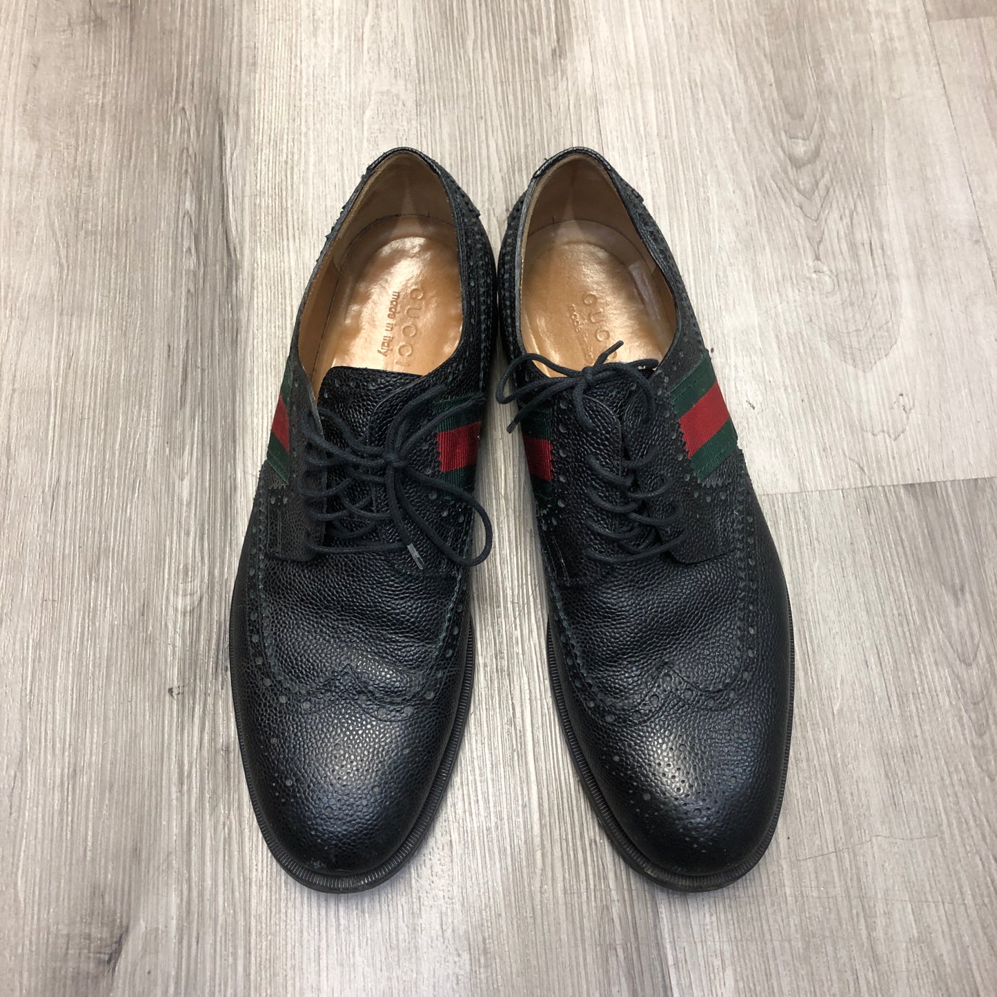 Gucci Men's Black Leather Brogue Dress Shoes with Web Detail Size 9
