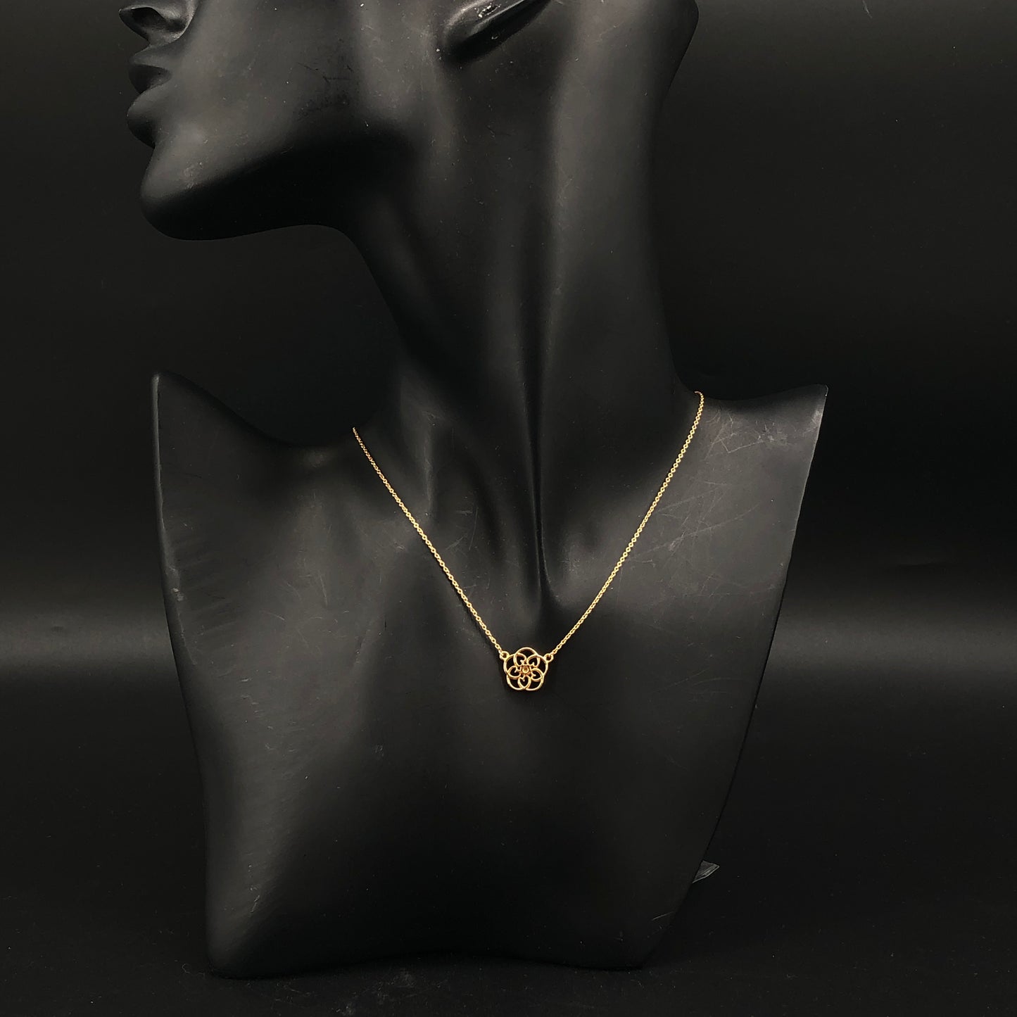 Tiffany & Co. Flower Pendant Necklace 750 Gold