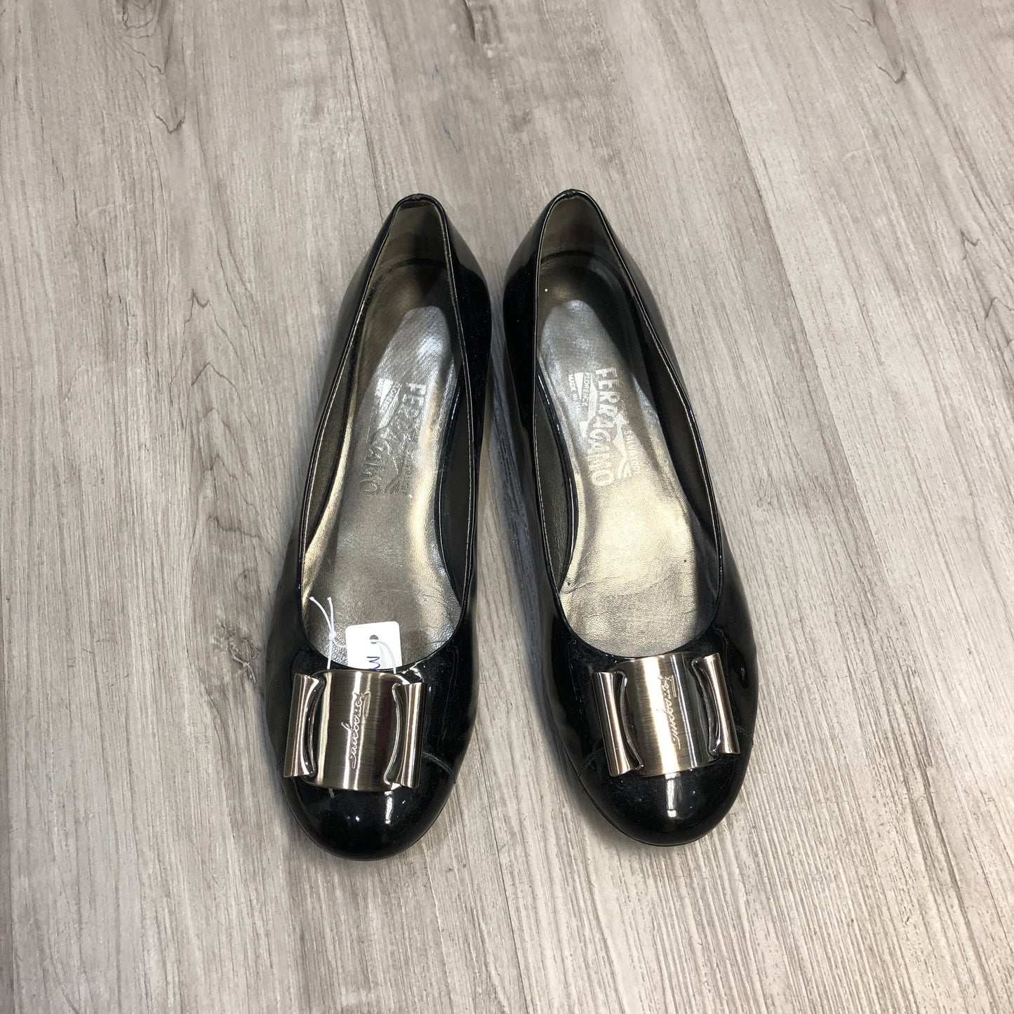Salvatore Ferragamo Vara Bow Patent Leather Flats US 8B black