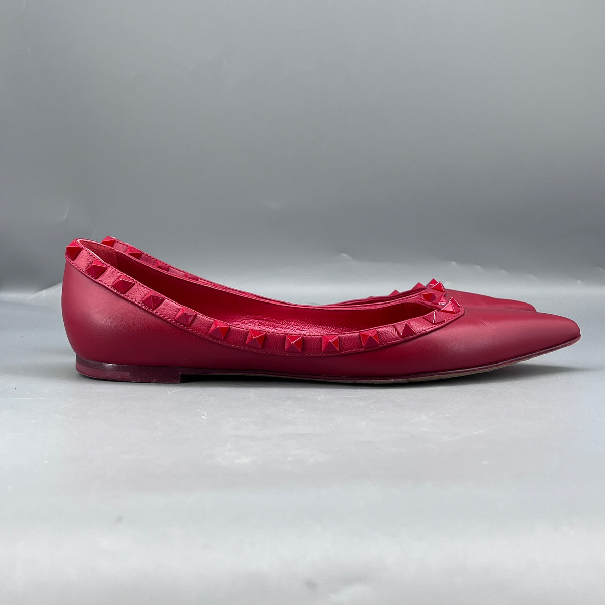 Valentino Red Leather Rockstud Pointed Toe Pumps size 37