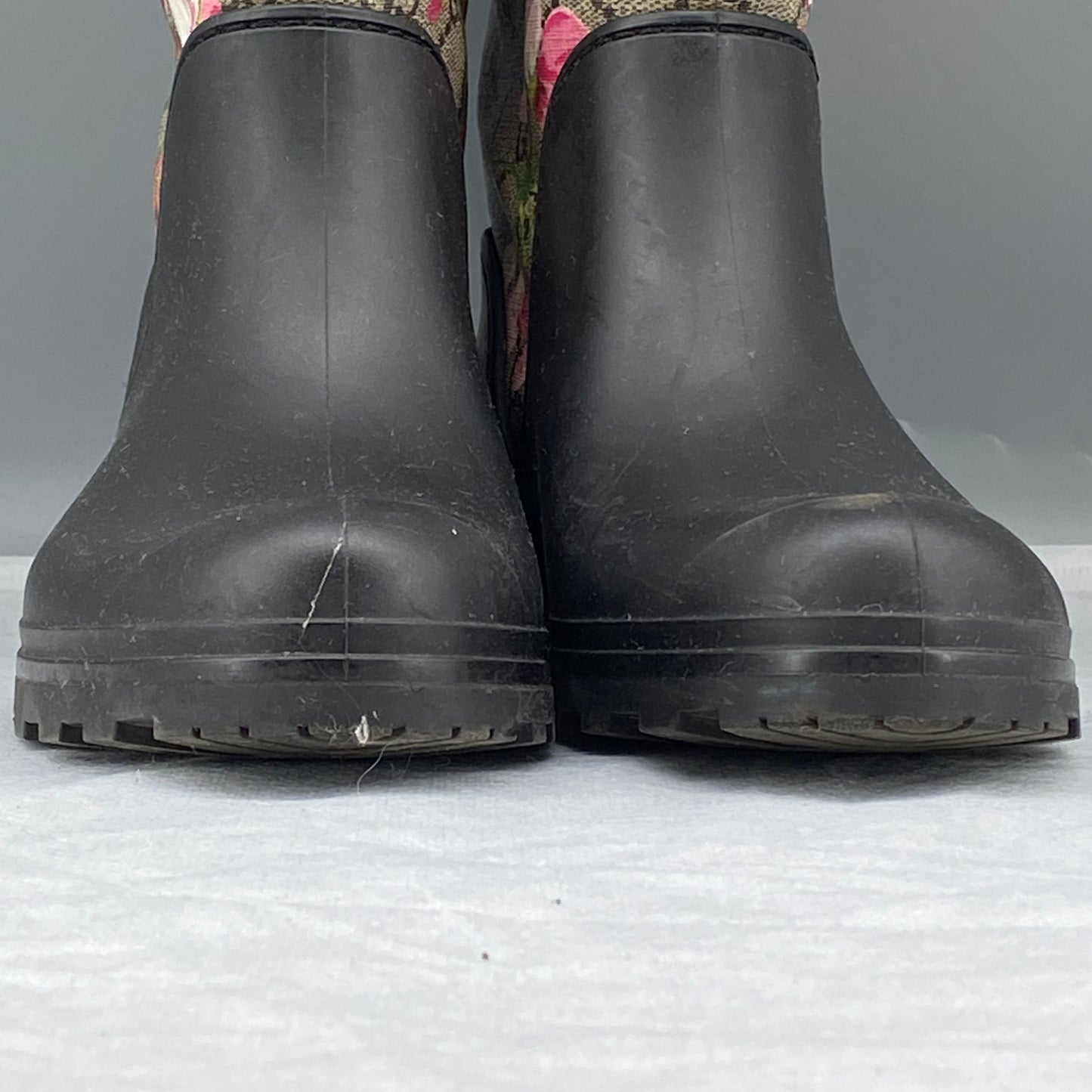 Gucci Women's  GG Floral Print Rubber Mid-Calf Rain Boots Size 37