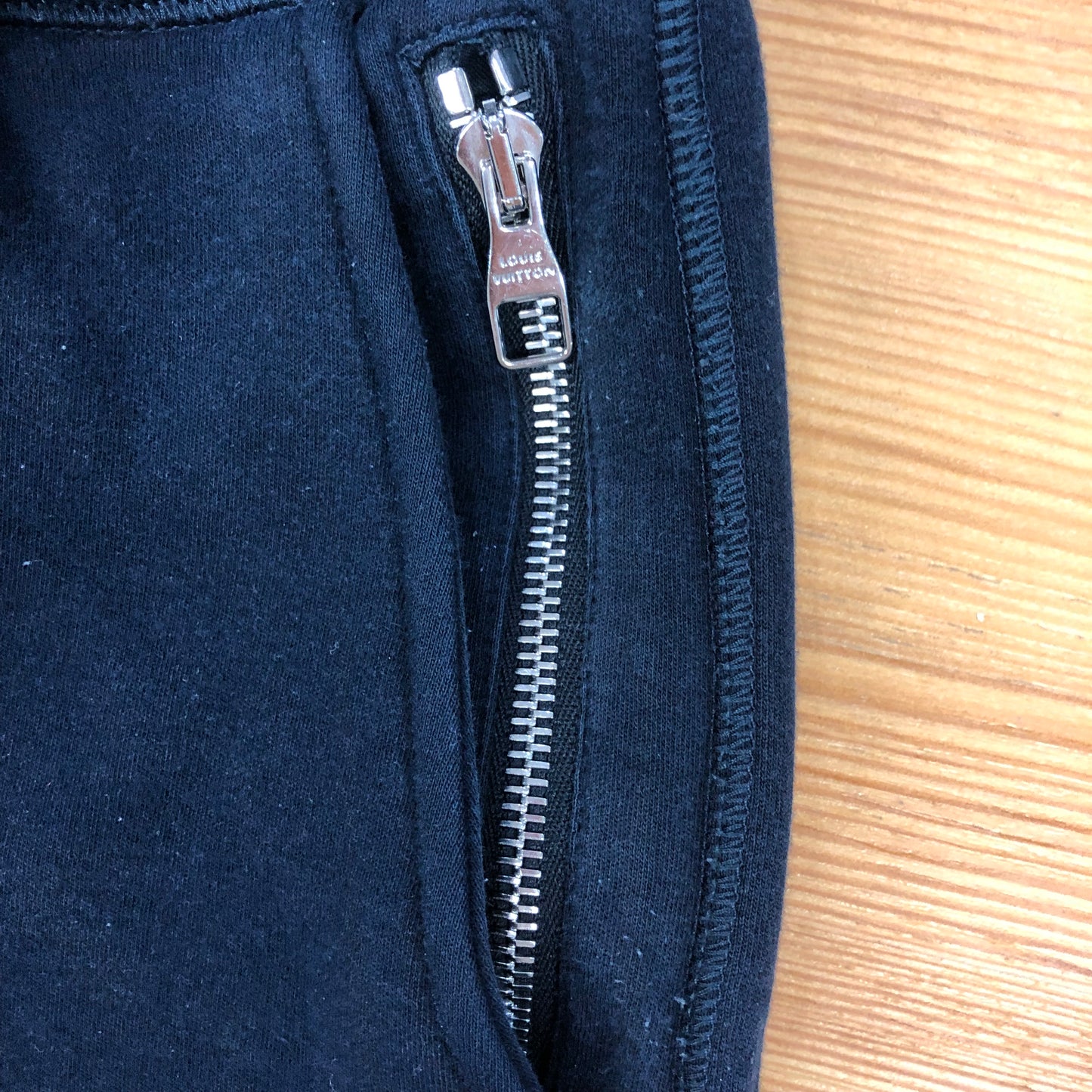 Louis Vuitton Men’s Jogger Pants Size M