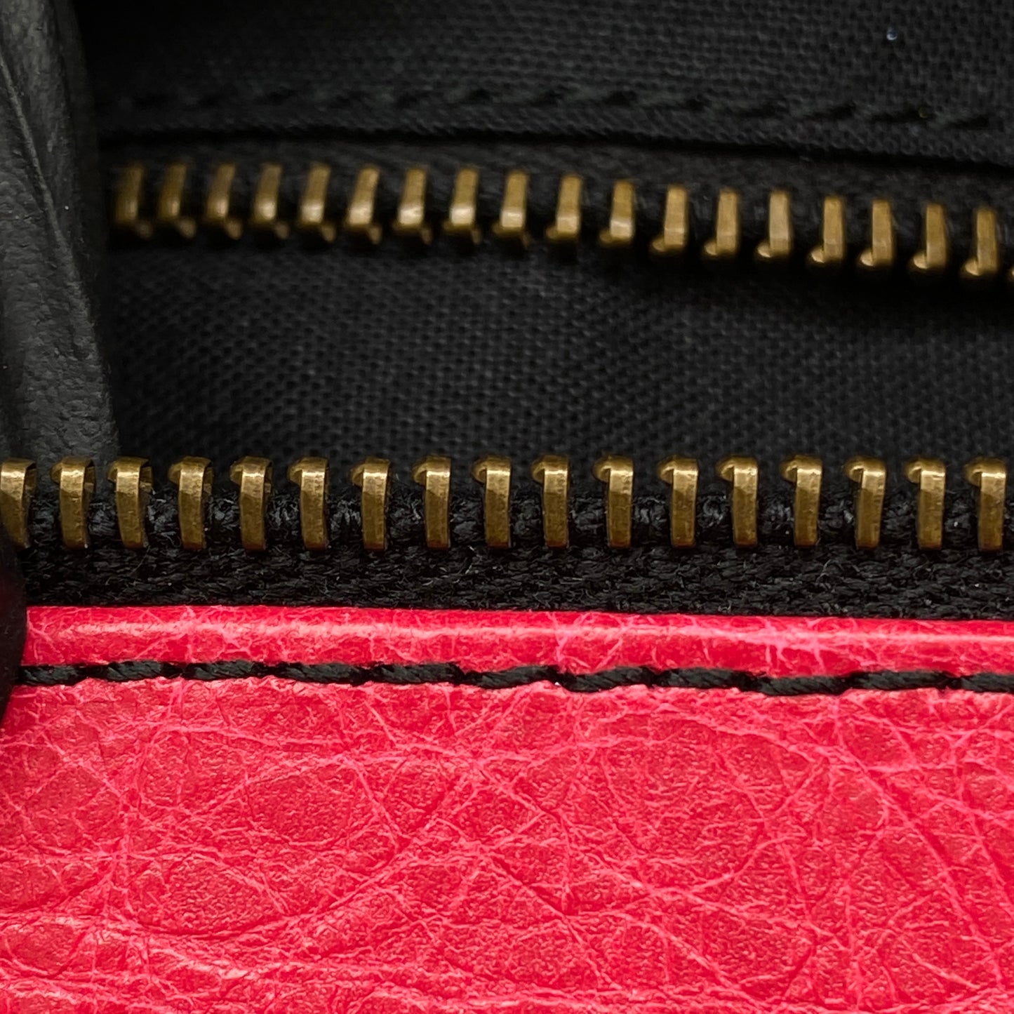 Balenciaga Classic City Bag  Red