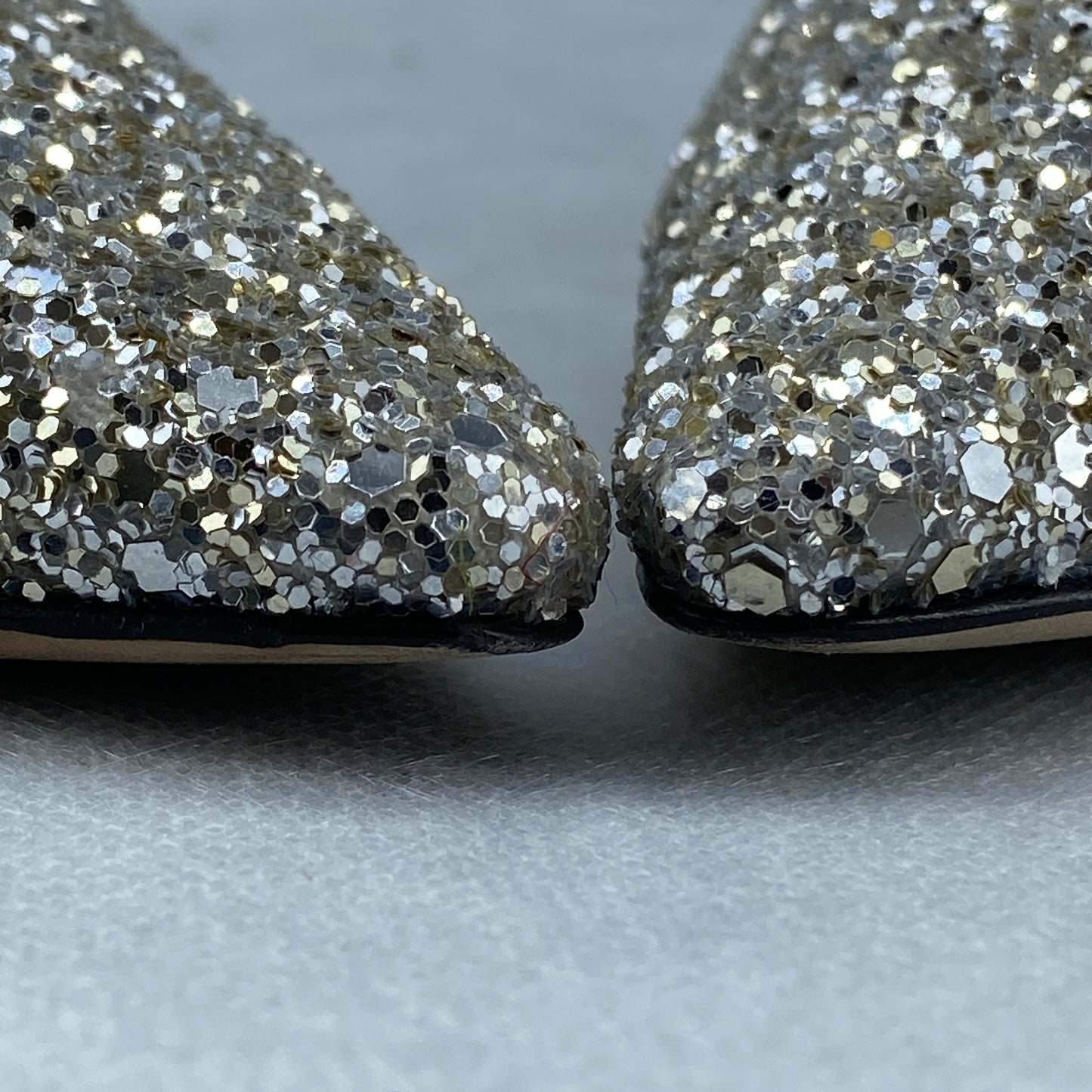 Jimmy Choo Women's Silver Glitter Pointed Toe High Heel Pumps Size 36