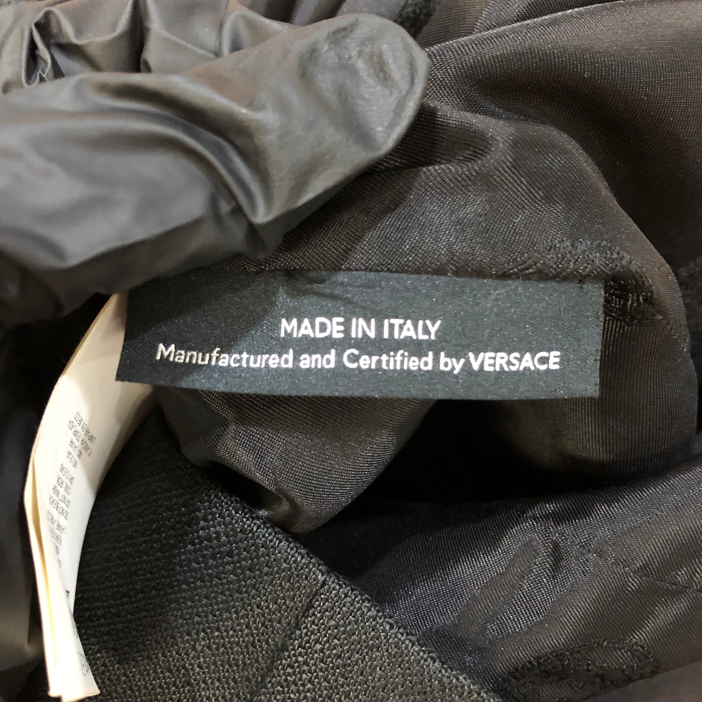 Versace Black Textured Pencil Midi Skirt Size 38 W26 L22 Inches