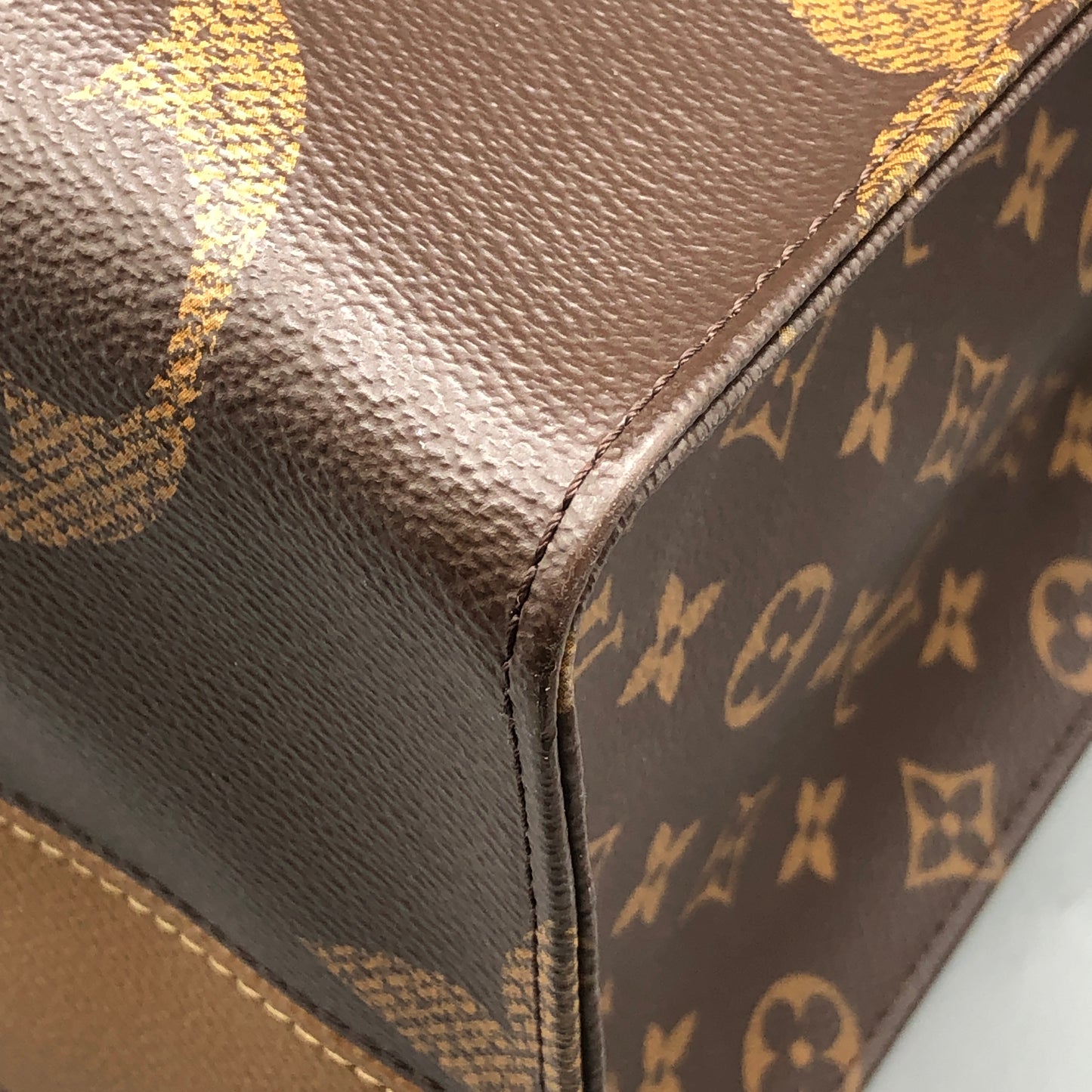Louis Vuitton OnTheGo GM Tote Bag