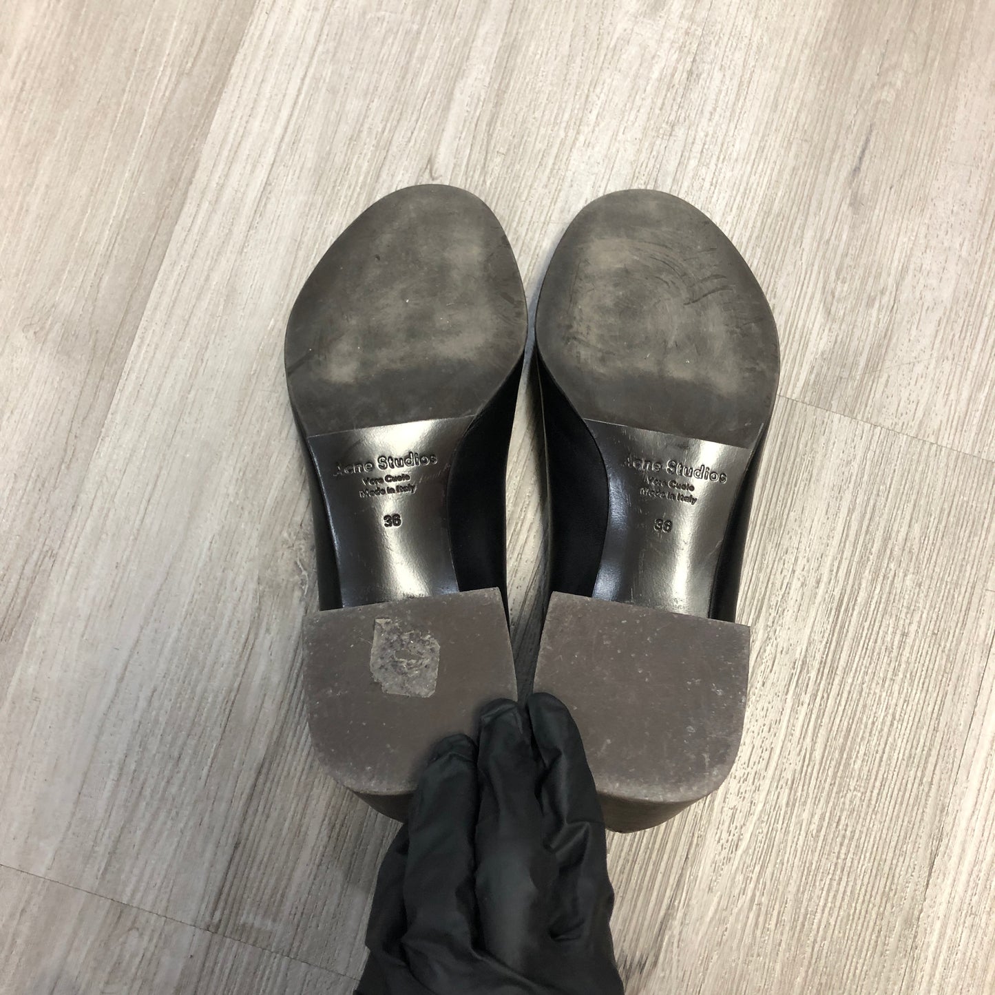 Acne Studios Women's Smooth Leather Round Toe Block Heel Slip-On Pumps Shoes 36 Black