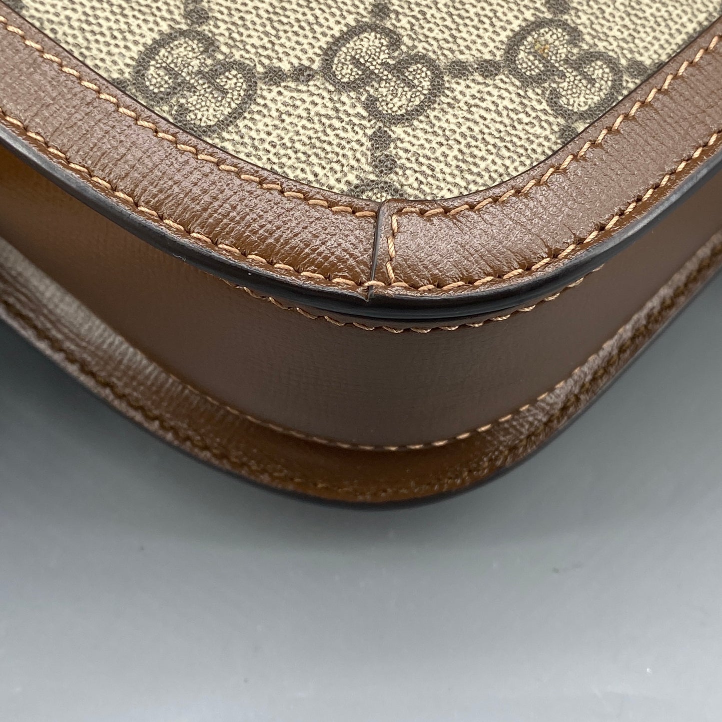 Gucci Beige & Caramel GG Supreme Horsebit 1955 Shoulder Crossbody Bag