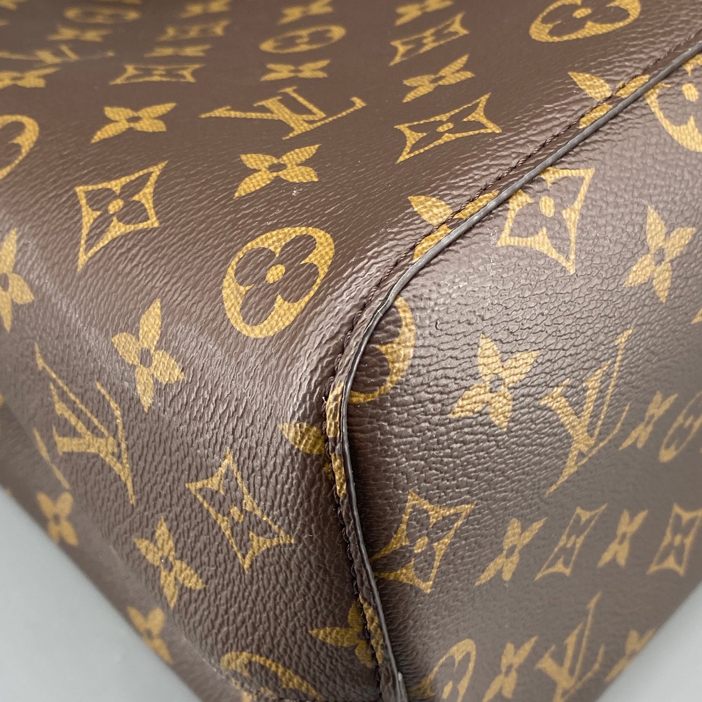 Louis Vuitton NéoNoé MM Brown Drawstring Bucket Bag