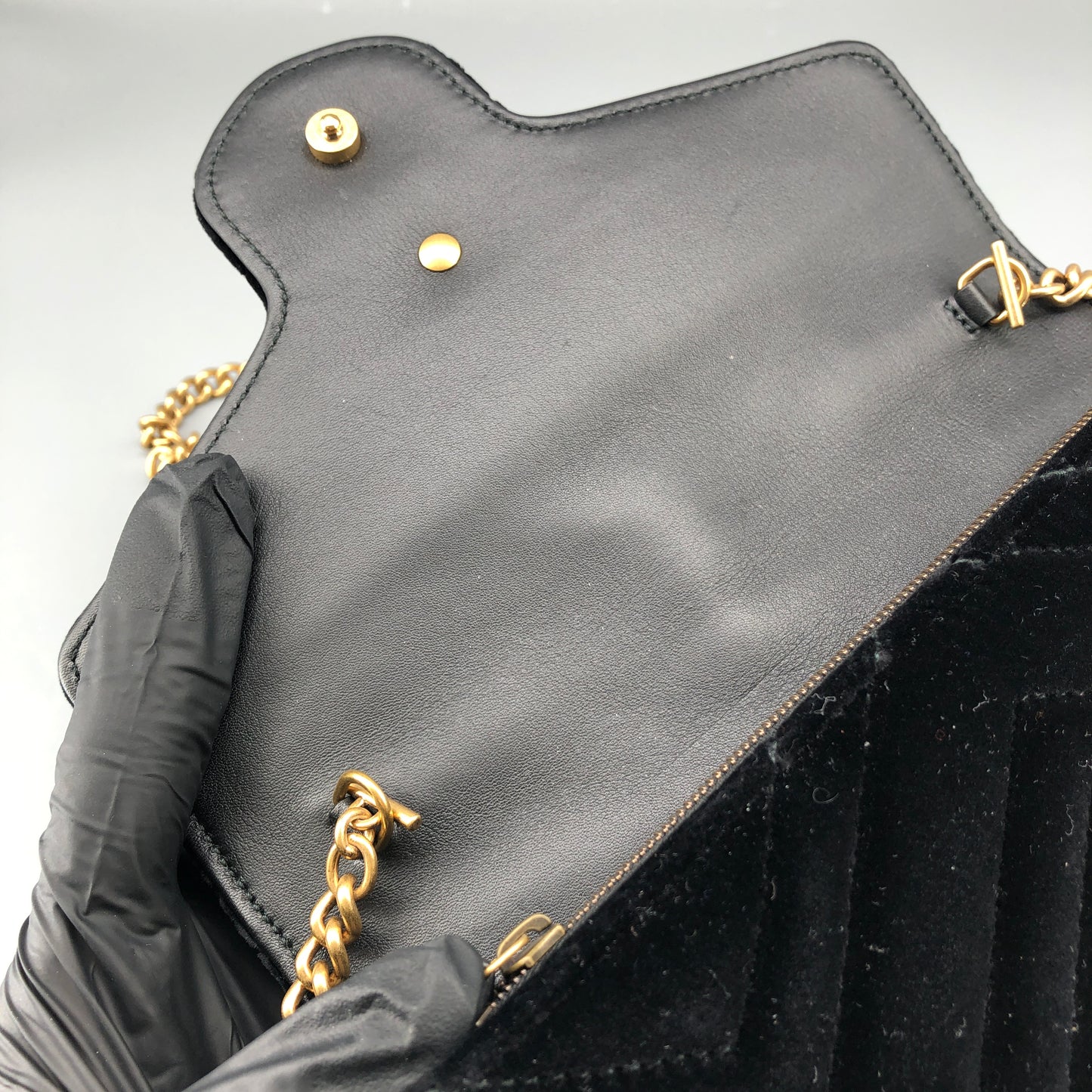Gucci GG Marmont  V-Chevron Velvet Interlocking GG Chain Shoulder Bag Black
