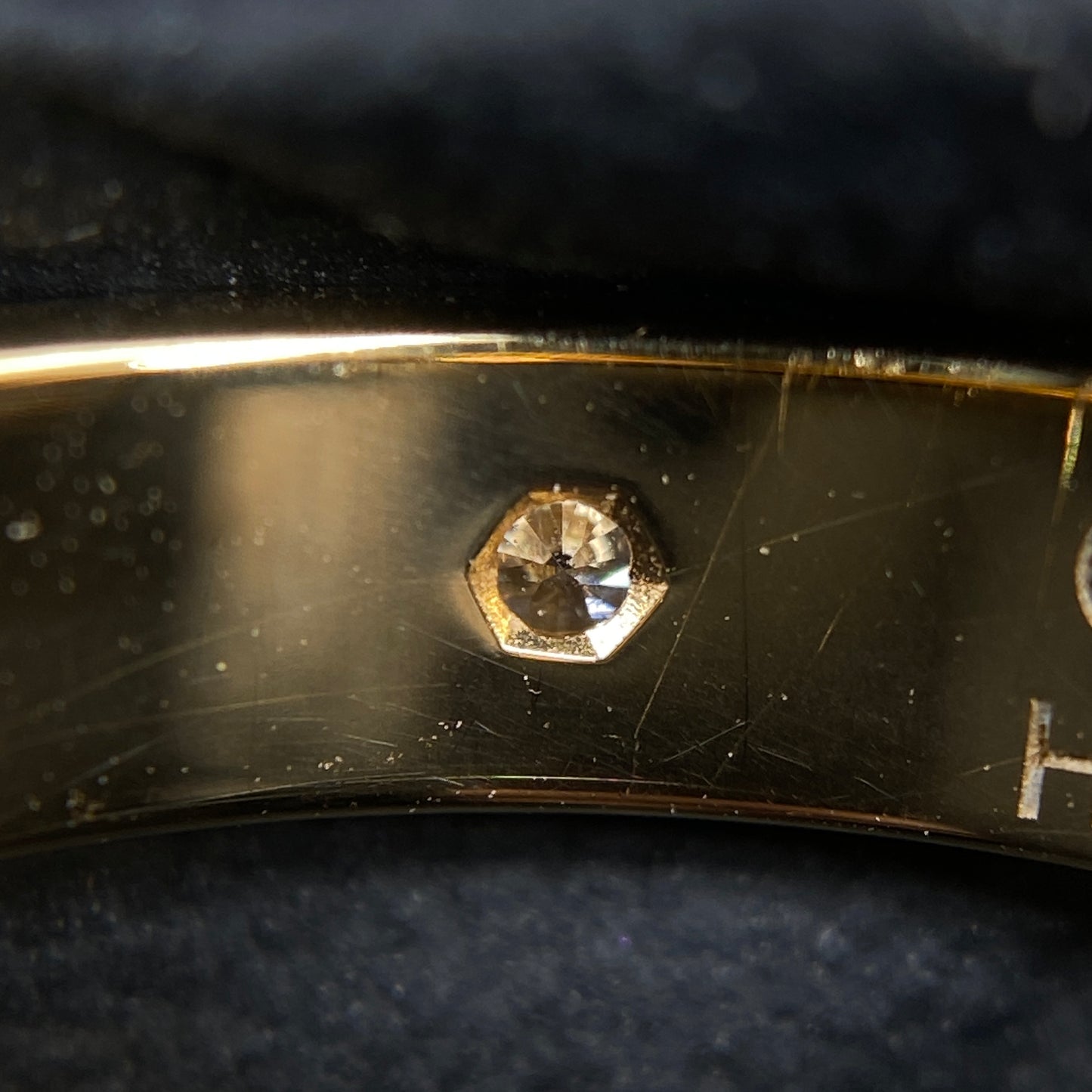Cartier Love Ring Size52 18K Yellow Gold Single Diamond Band