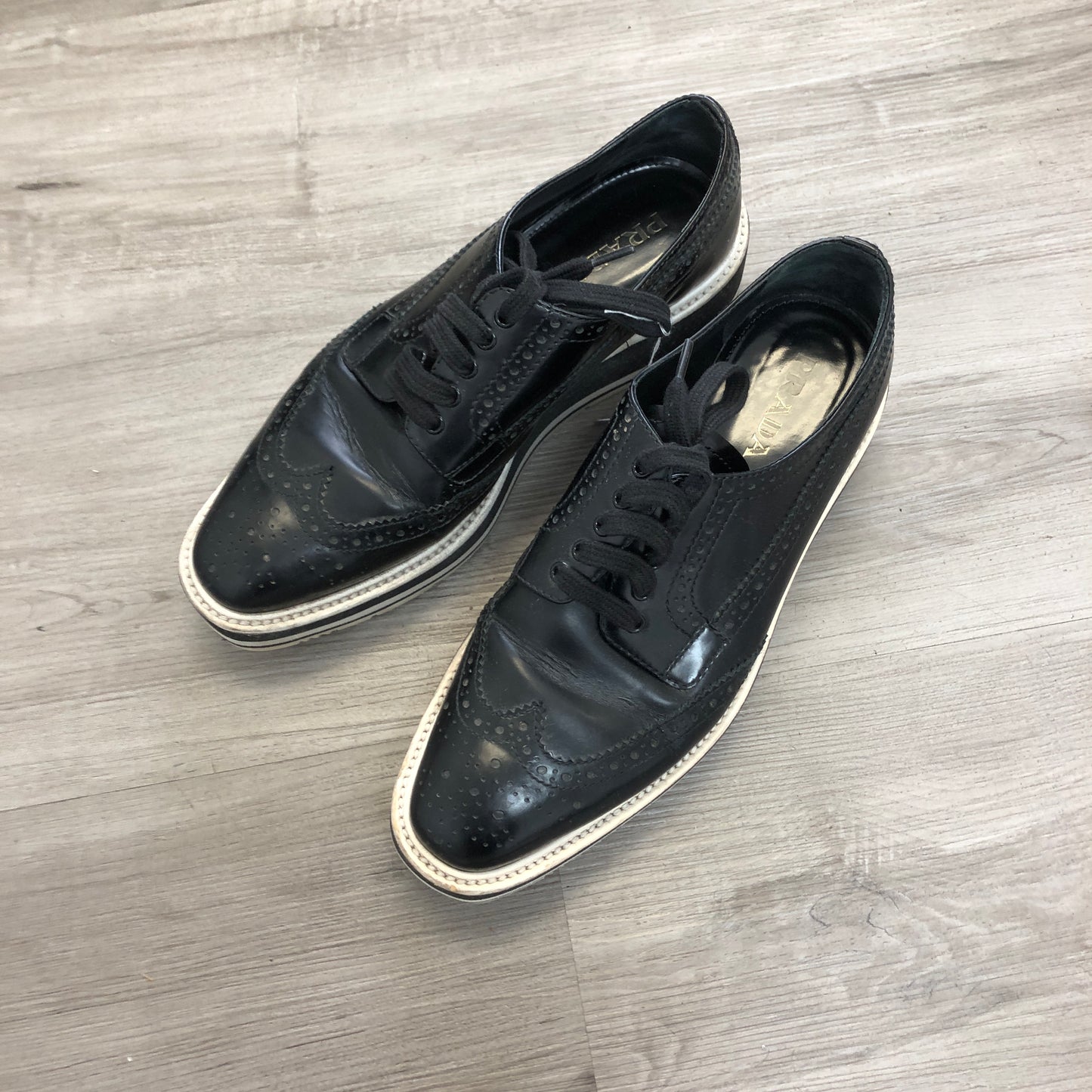 Prada Brogue Leather Platform Low Top Sneaker Shoes 37.5 Black White