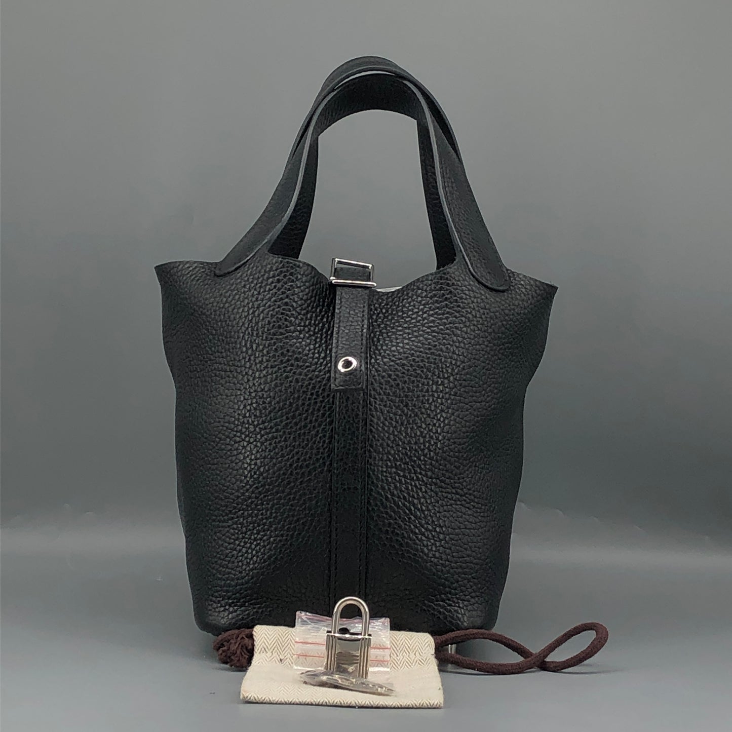 Hermes 2018 Picotin Lock 18 Bucket Bag  Black