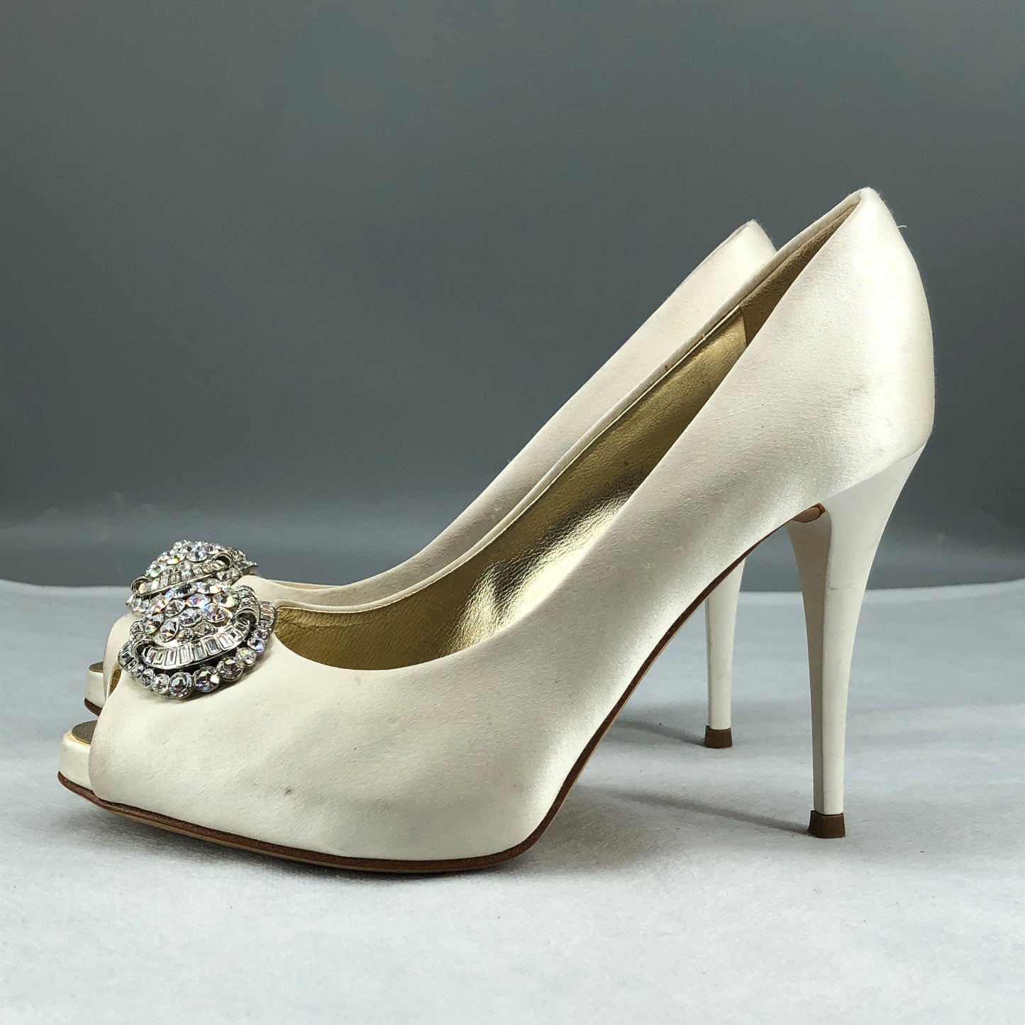 Giuseppe Zanotti Women's Crystal Embellished Peep-Toe Heels Size 35.5 Off White
