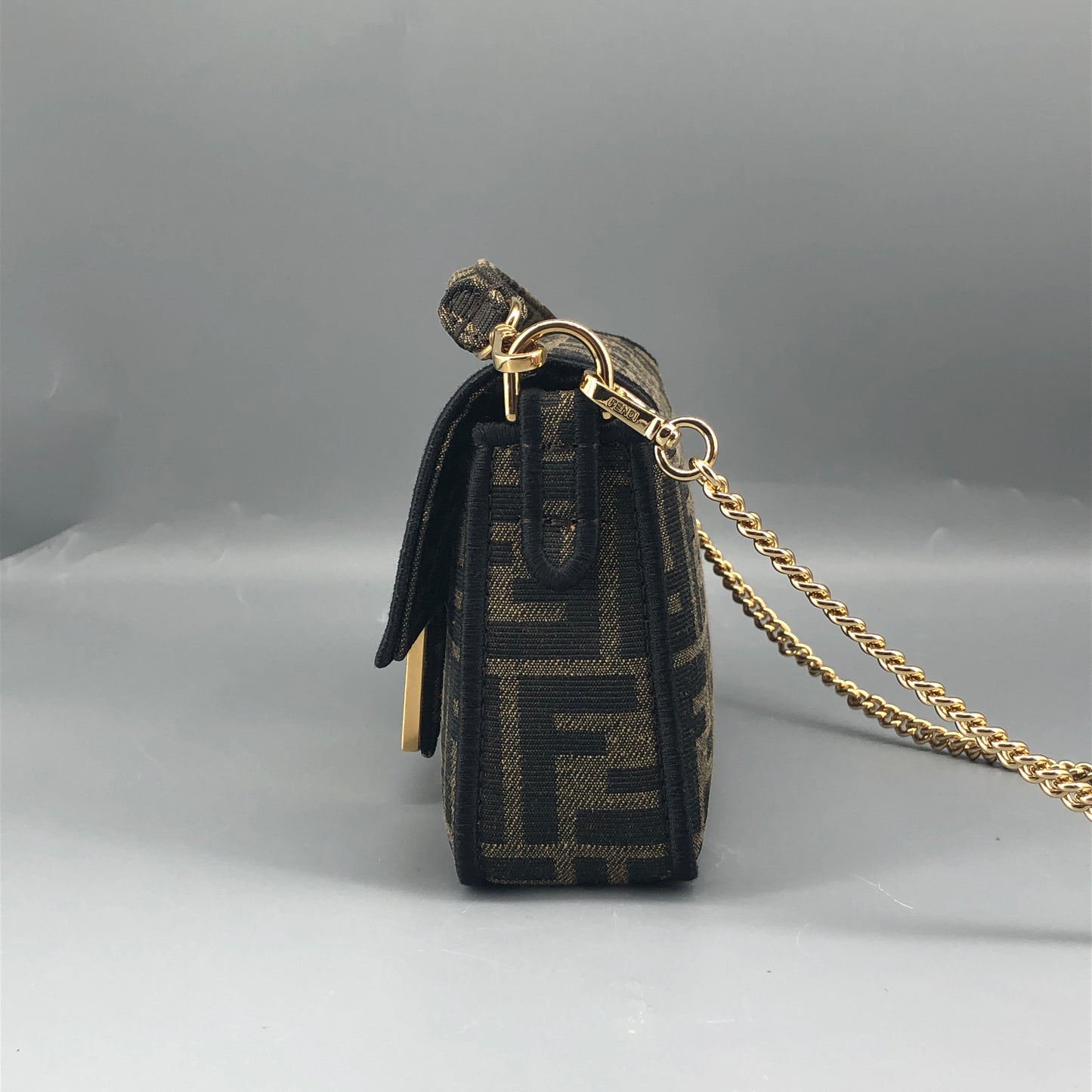 Fendi FF Zucca Baguette Mini Chain Bag Tobacco