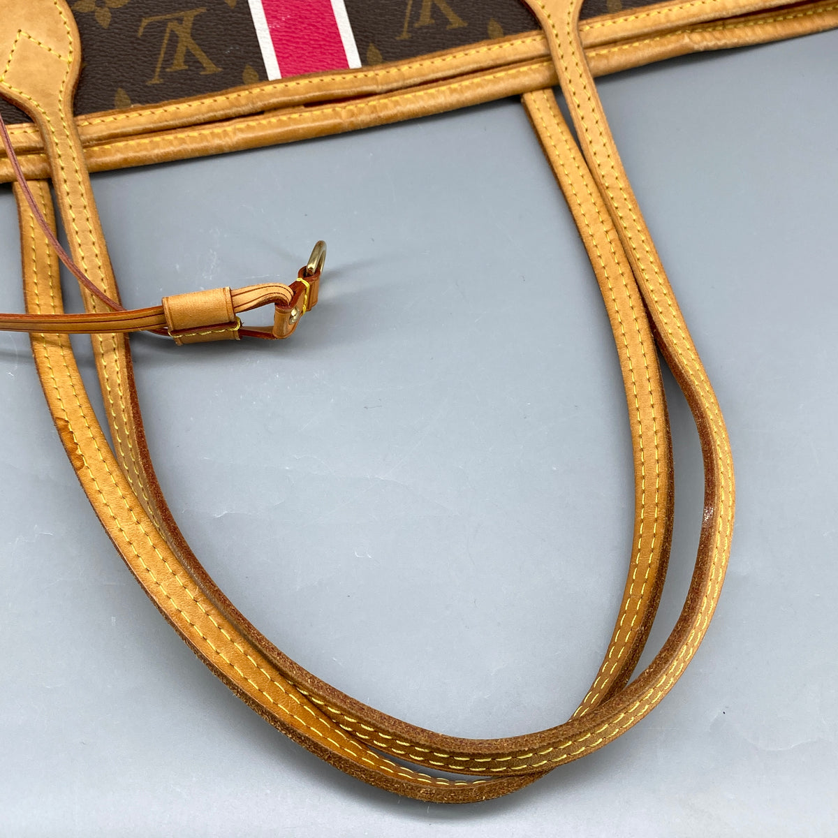 Louis Vuitton Monogram MM Neverfull Tote Bag Brown