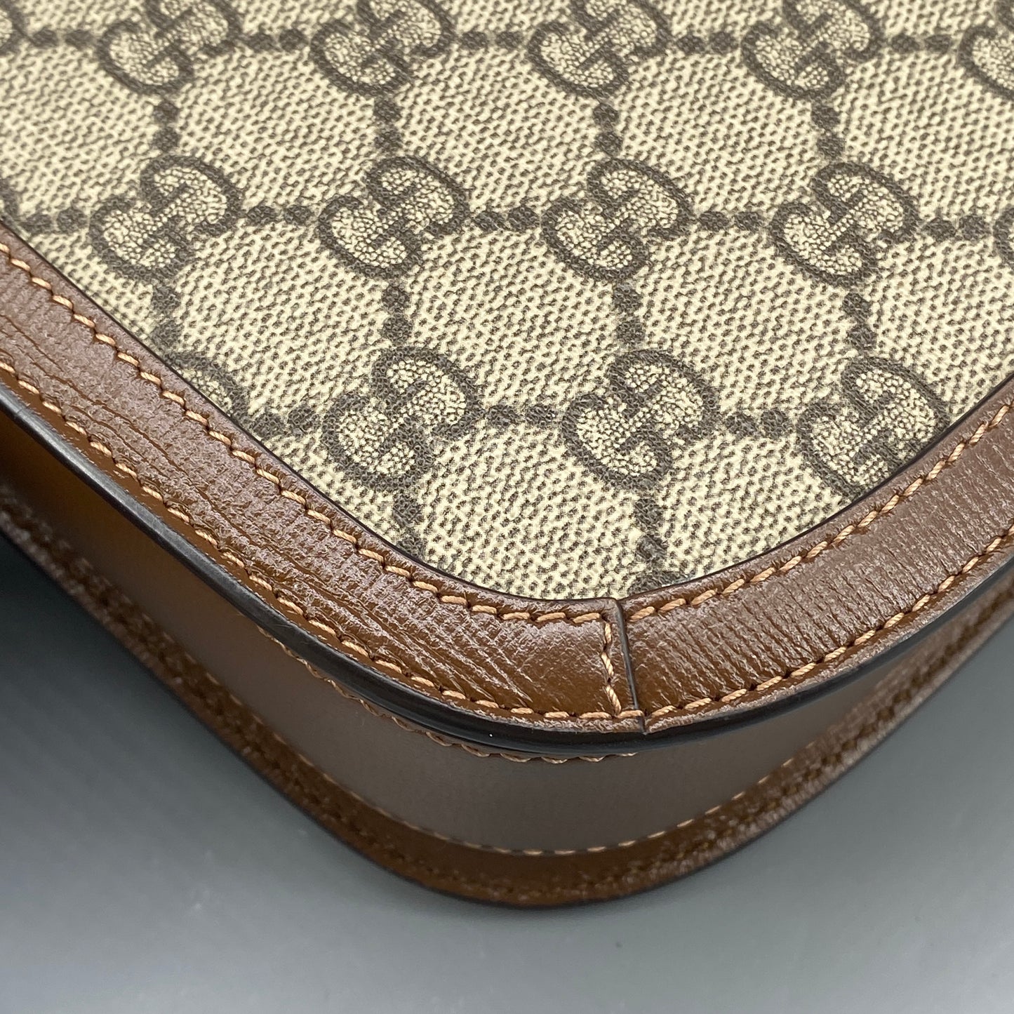 Gucci Beige & Caramel GG Supreme Horsebit 1955 Shoulder Crossbody Bag