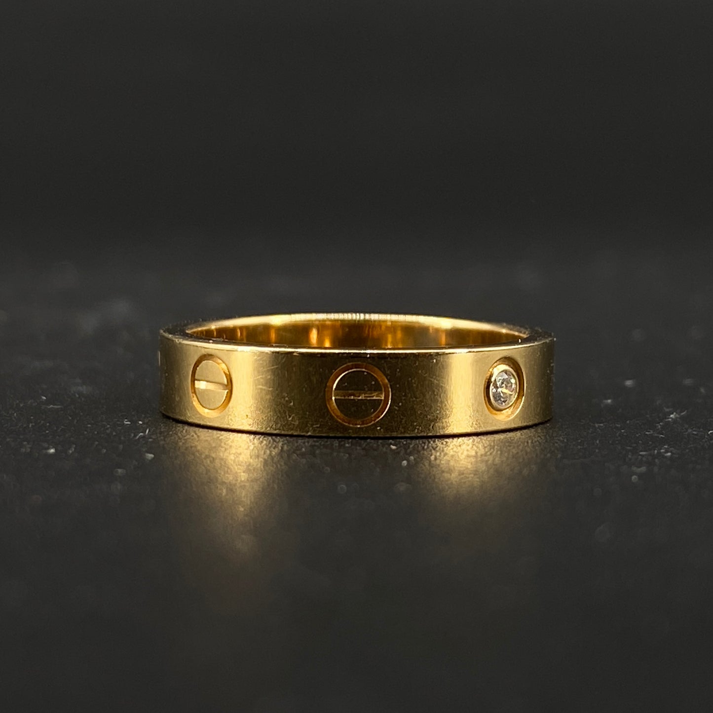 Cartier Love Ring Size52 18K Yellow Gold Single Diamond Band