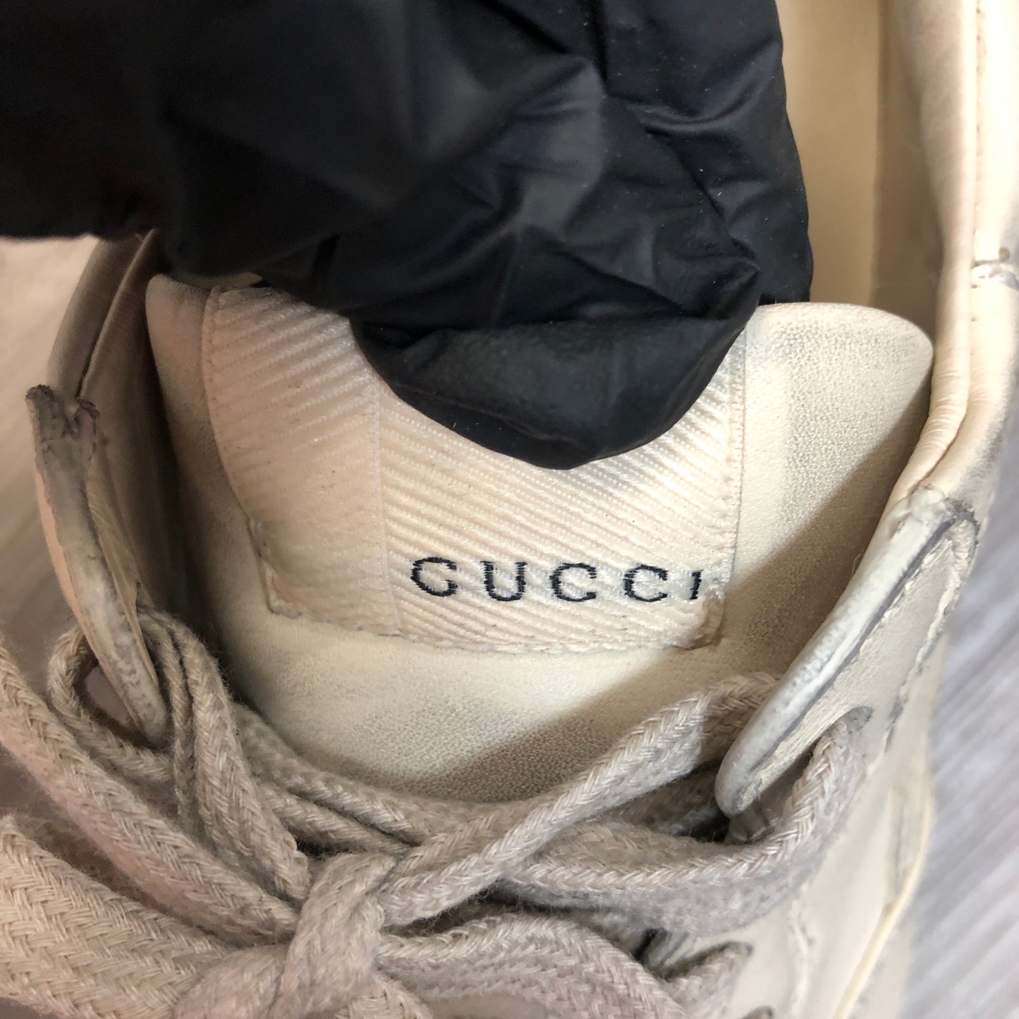 Gucci Women's Ivory Rhyton Distressed Sneakers Size 34.5