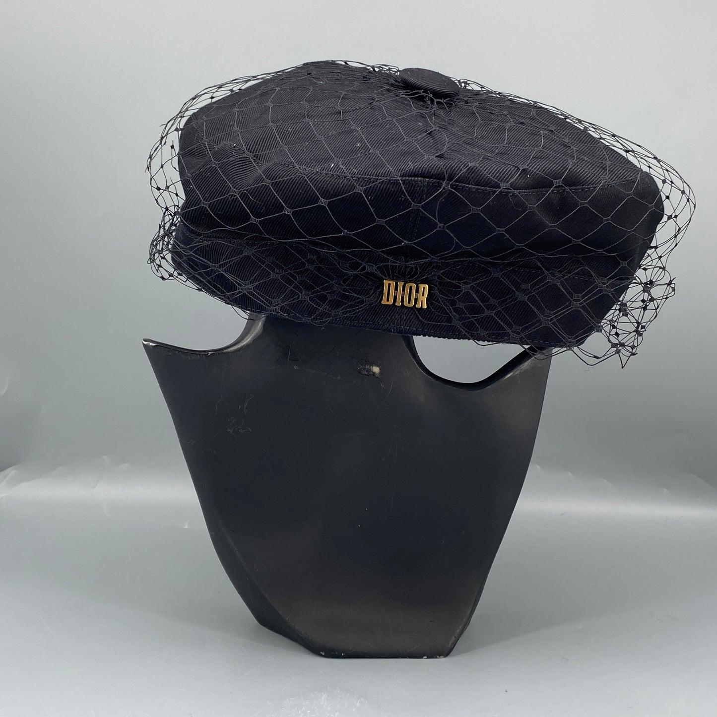 Christian Dior Mesh Veil Newsboy Cap 57cm Black