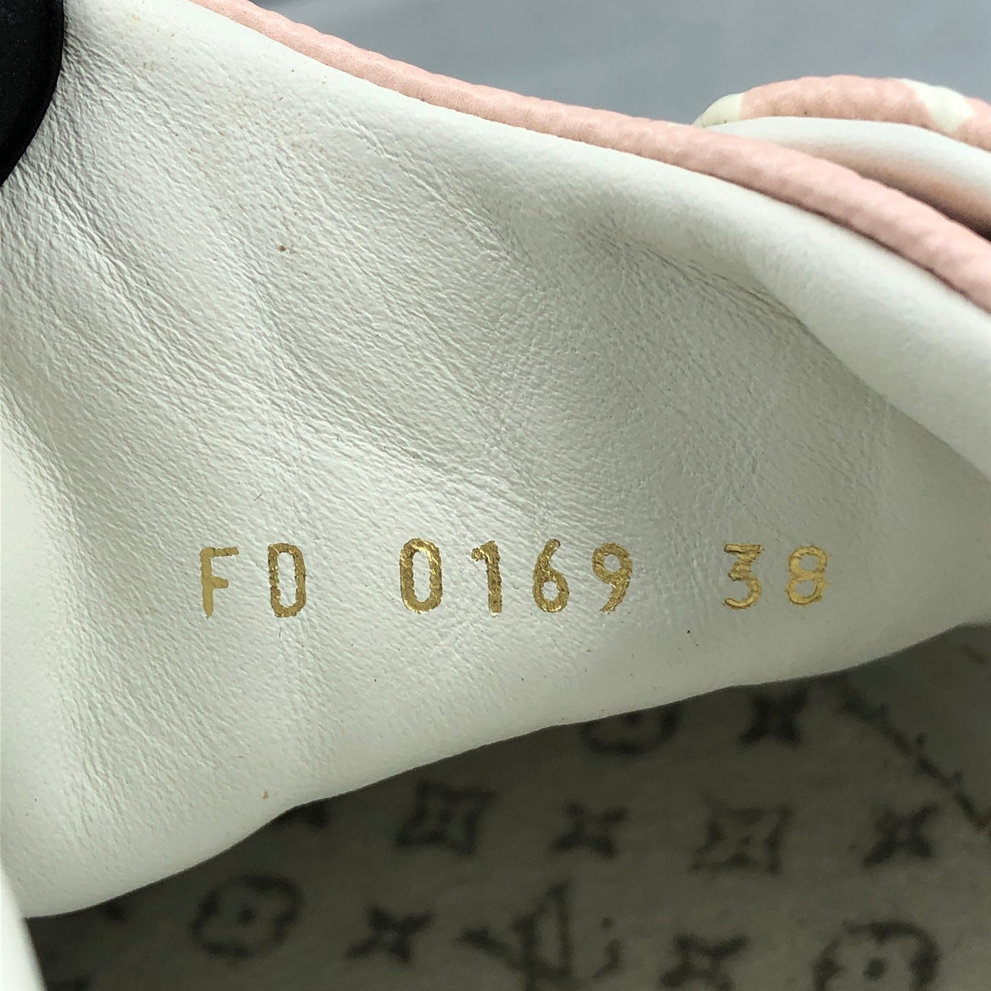 Louis Vuitton Women's Monogram Pink Canvas Low Top Sneakers Size 38 Light Pink