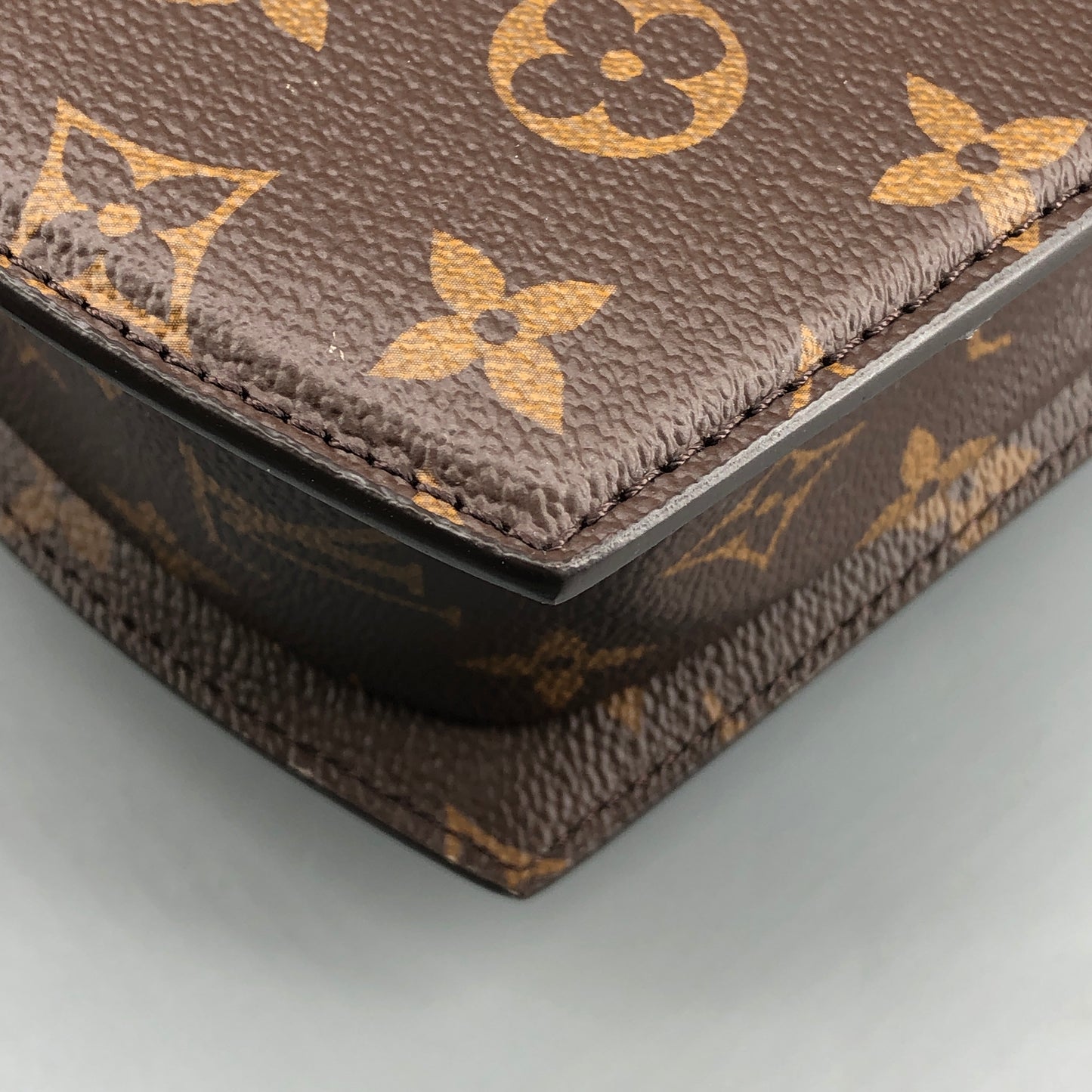 Louis Vuitton Monogram Reverse Tilsitt Bag Brown
