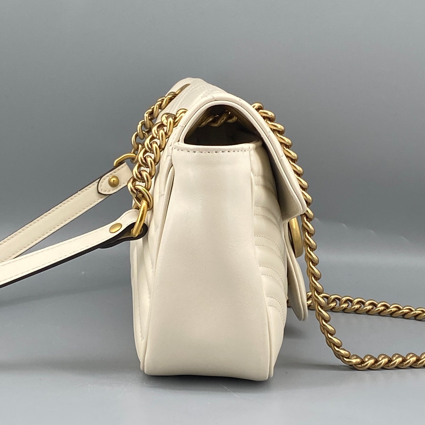 Gucci Cream GG Marmont Chevron Quilted Shoulder Bag