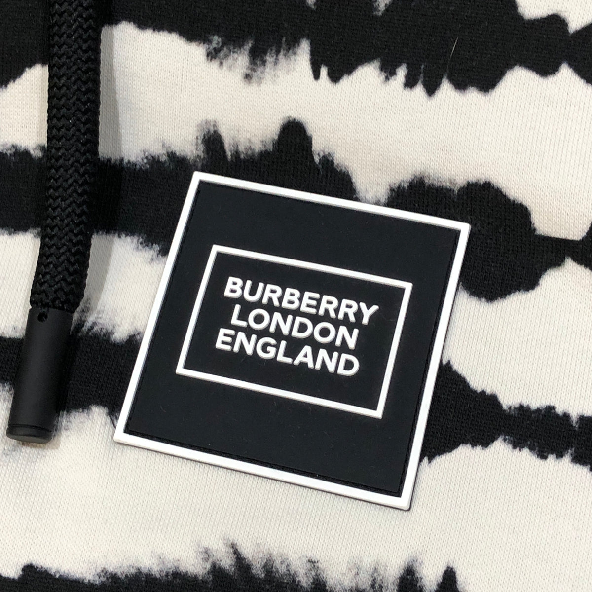 Burberry White & black Zebra Print Pullover Hoodie Size S