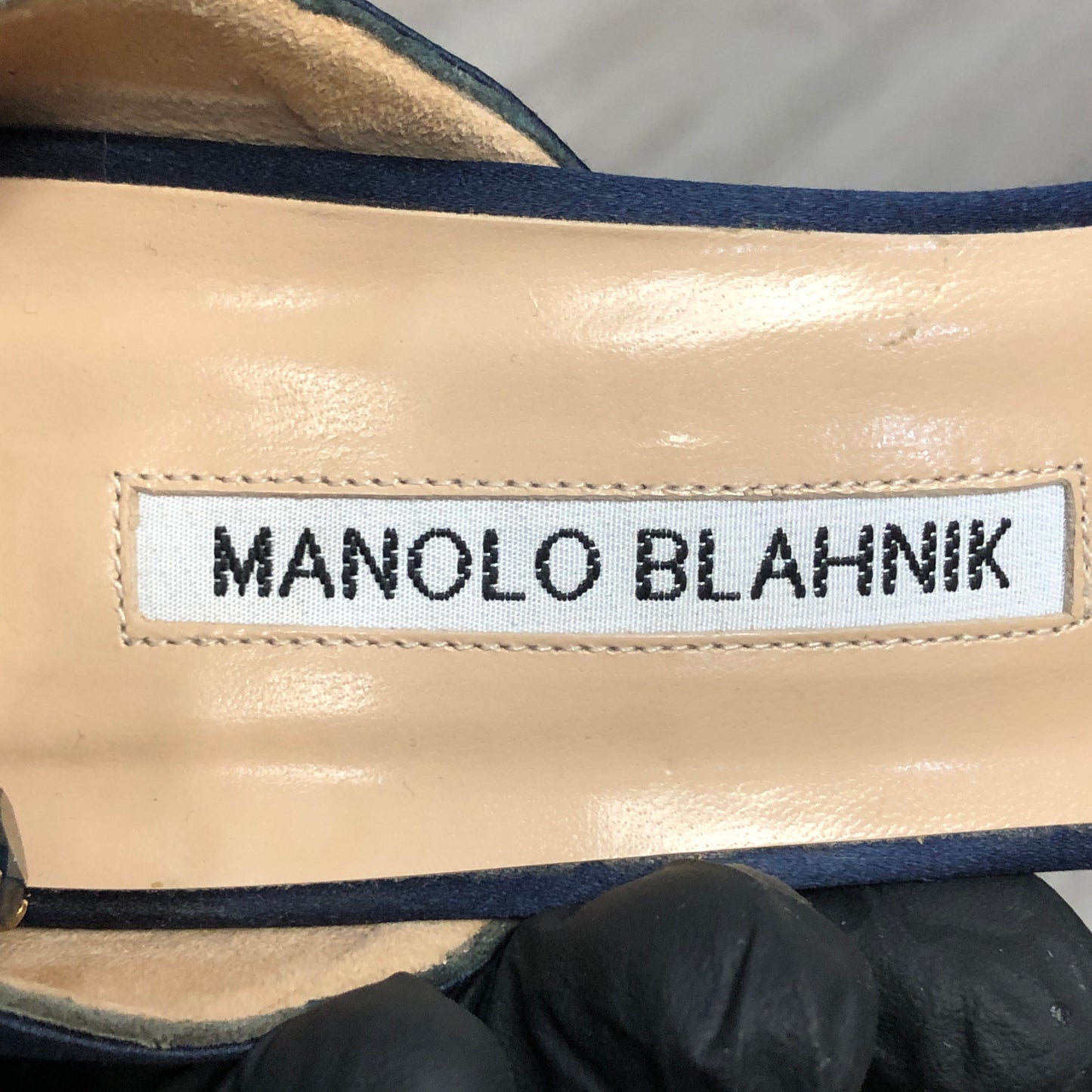 Manolo Blahnik Women's Satin Crystal Pointed Toe Stiletto Pumps Shoes 37.5 Dark Navy Blue