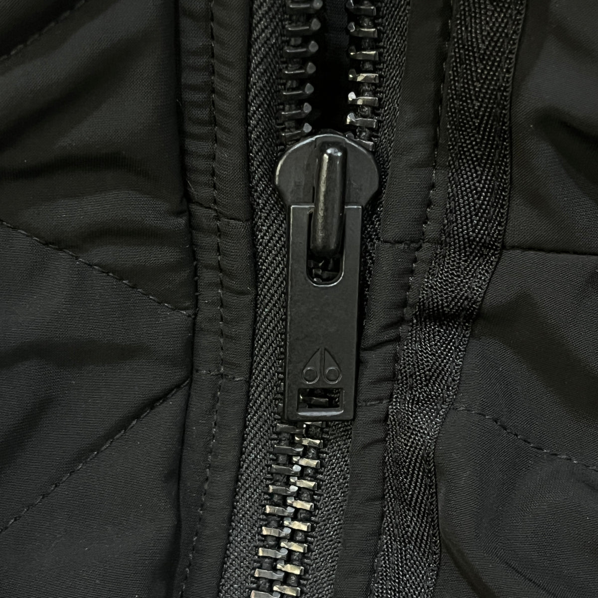 Moose Knuckle Black Parka  Size  S