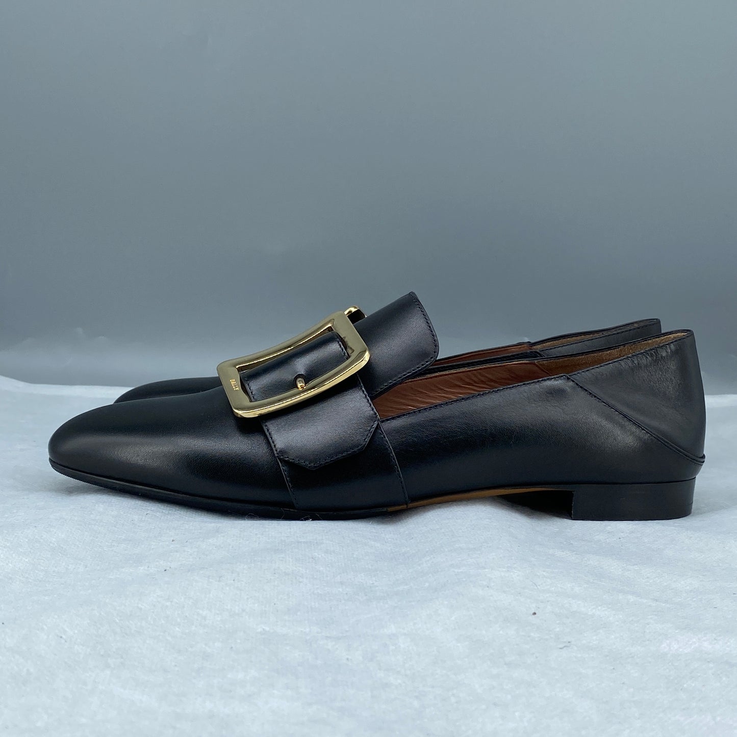Bally Women's Black Leather Square Buckle Slip-On Loafer Flats Size 38.5